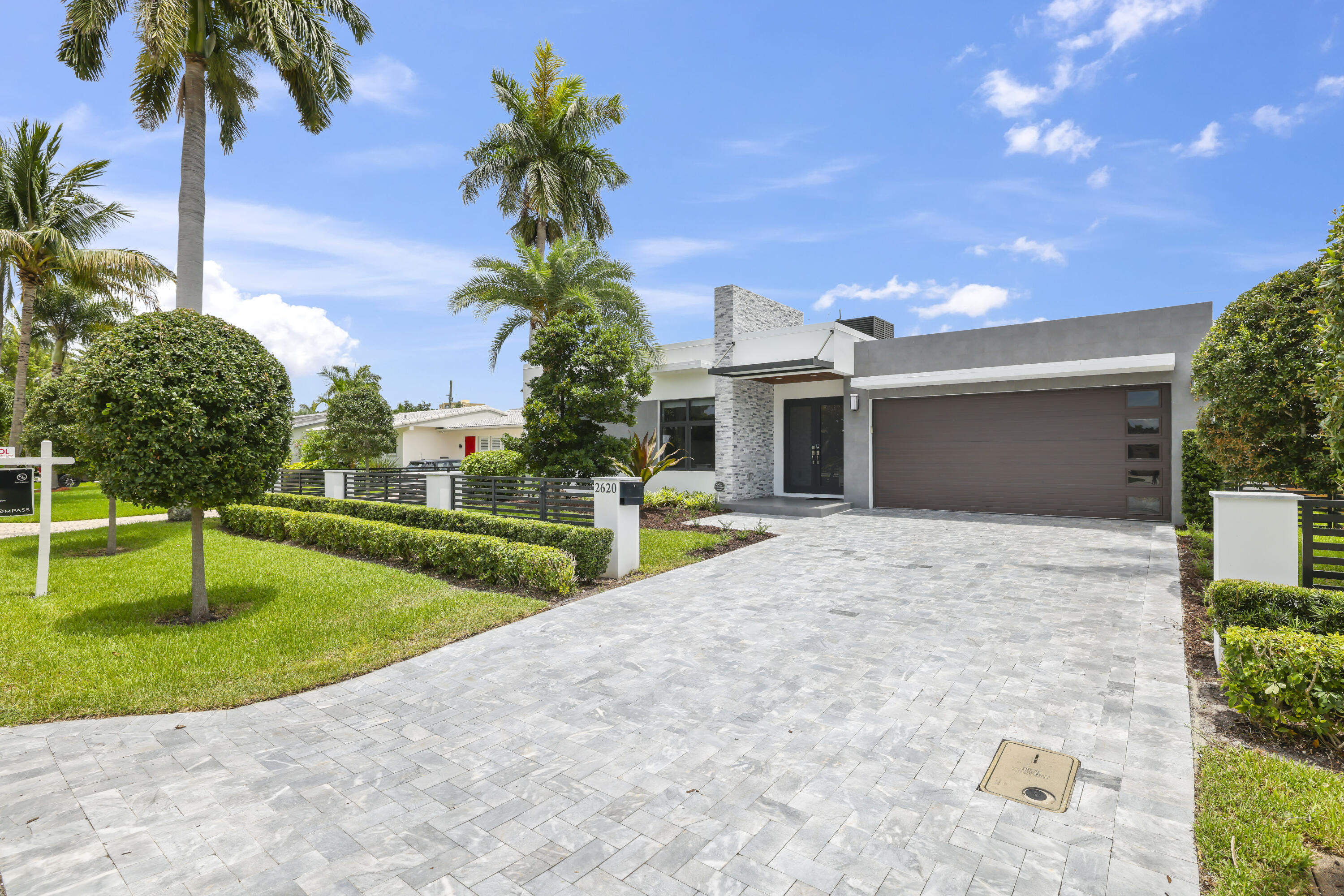 CYPRESS POINT - Residential