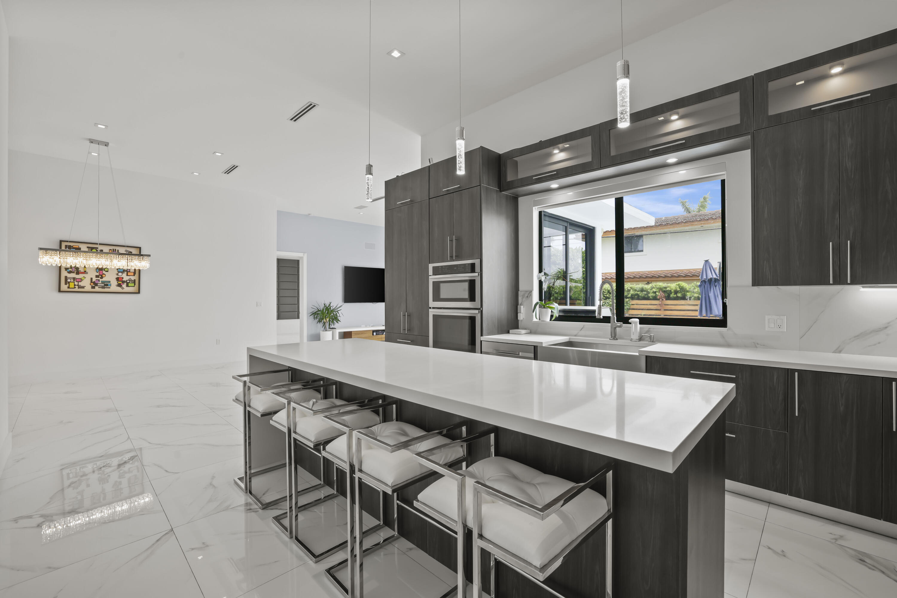 CYPRESS POINT - Residential