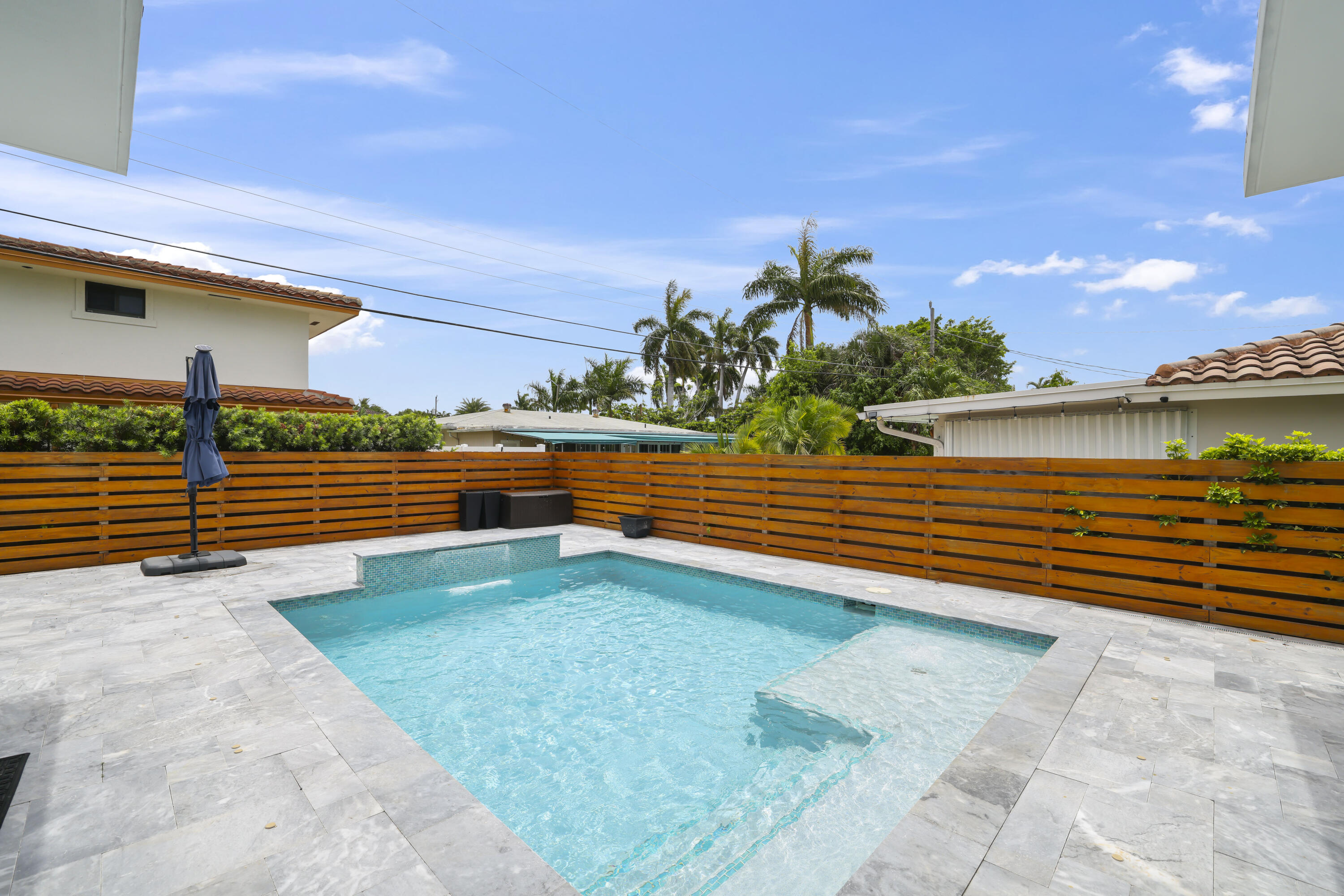 CYPRESS POINT - Residential