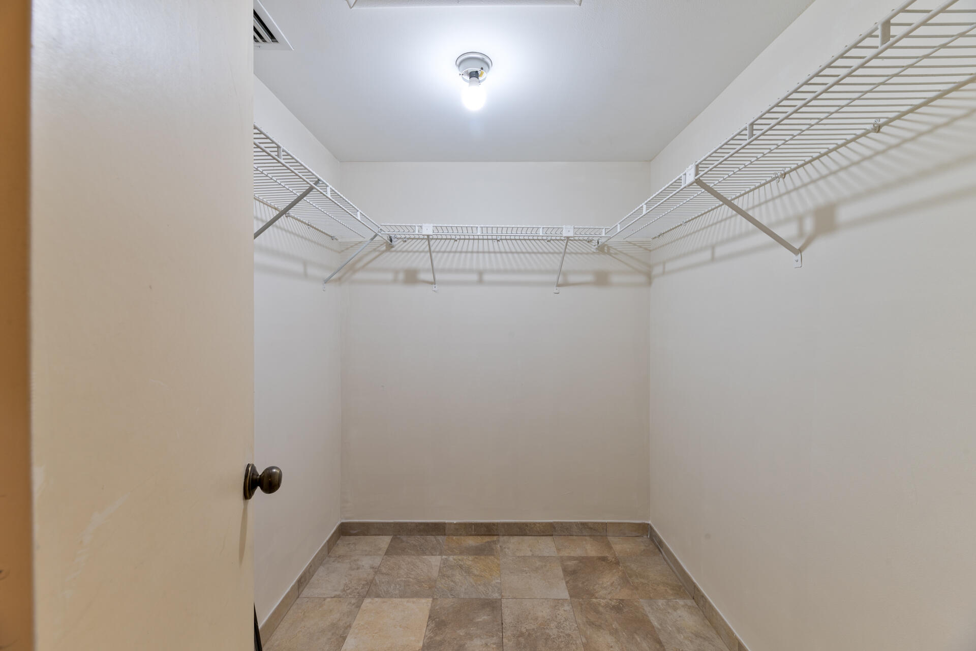TOWNE GREENE CONDO - Residential