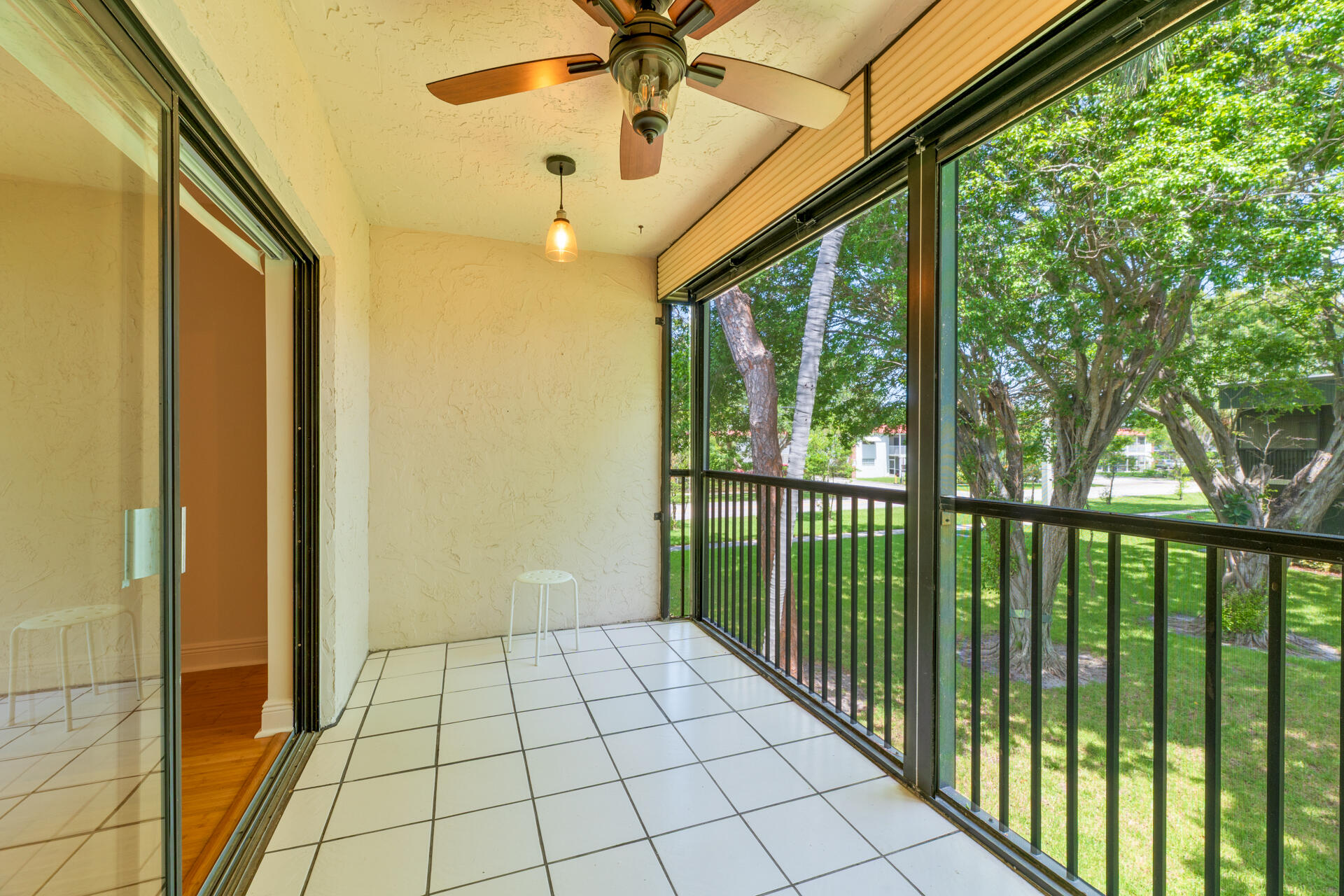 TOWNE GREENE CONDO - Residential