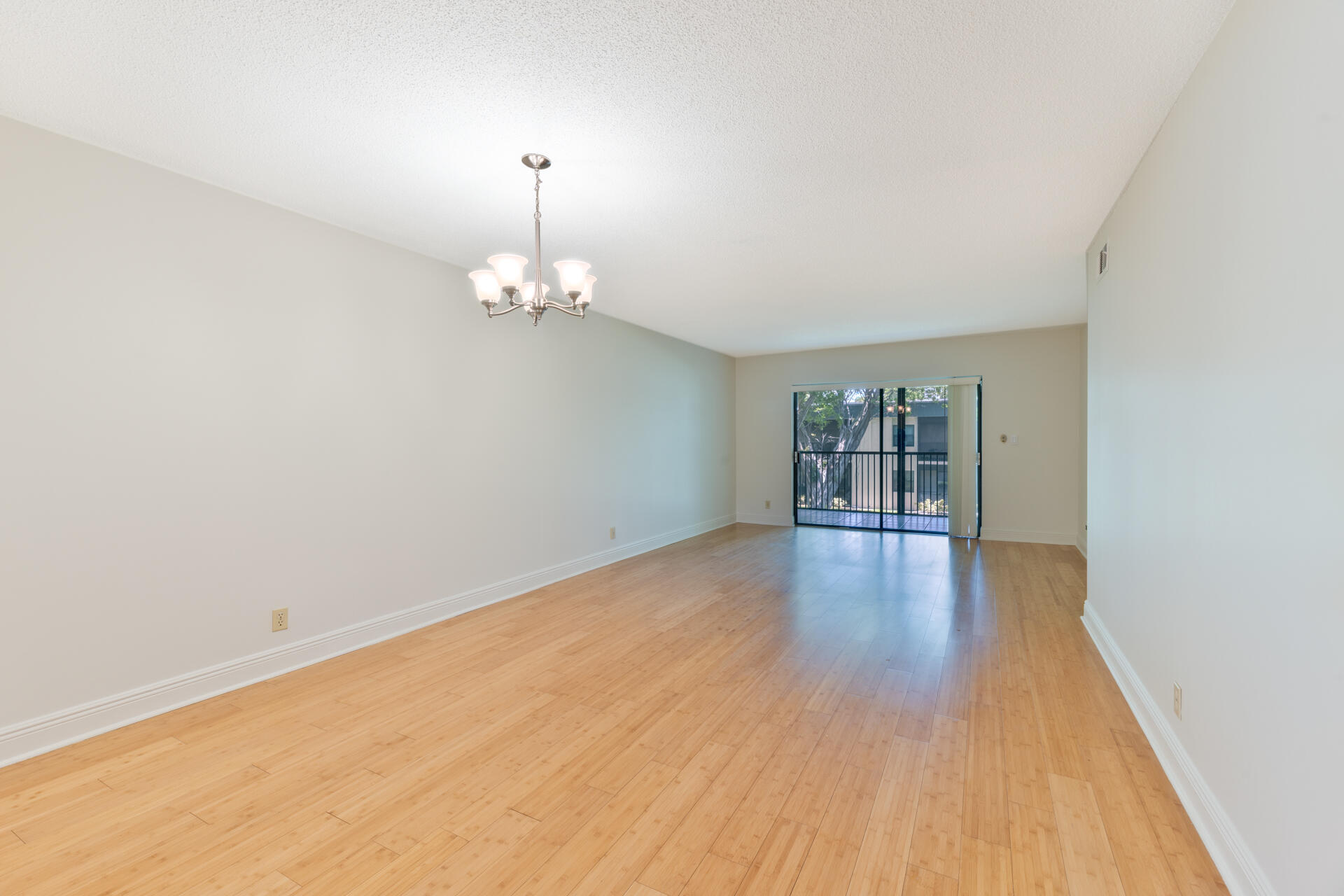 TOWNE GREENE CONDO - Residential