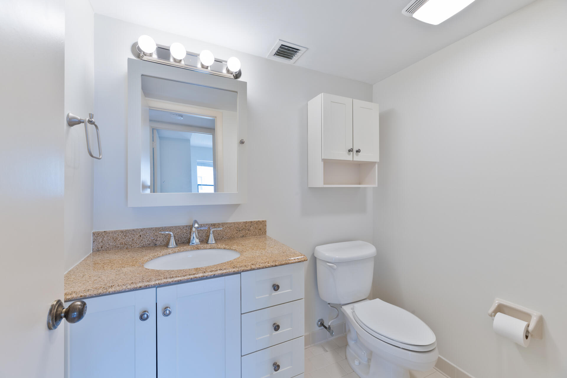 TOWNE GREENE CONDO - Residential