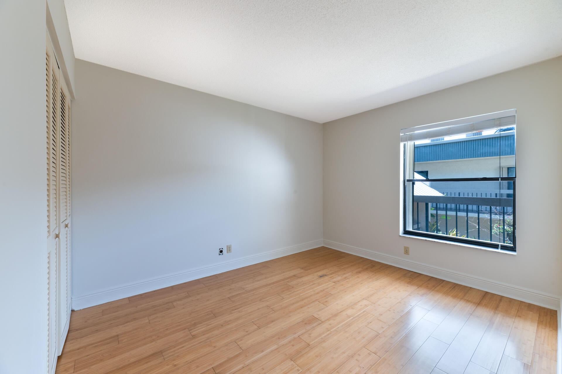 TOWNE GREENE CONDO - Residential