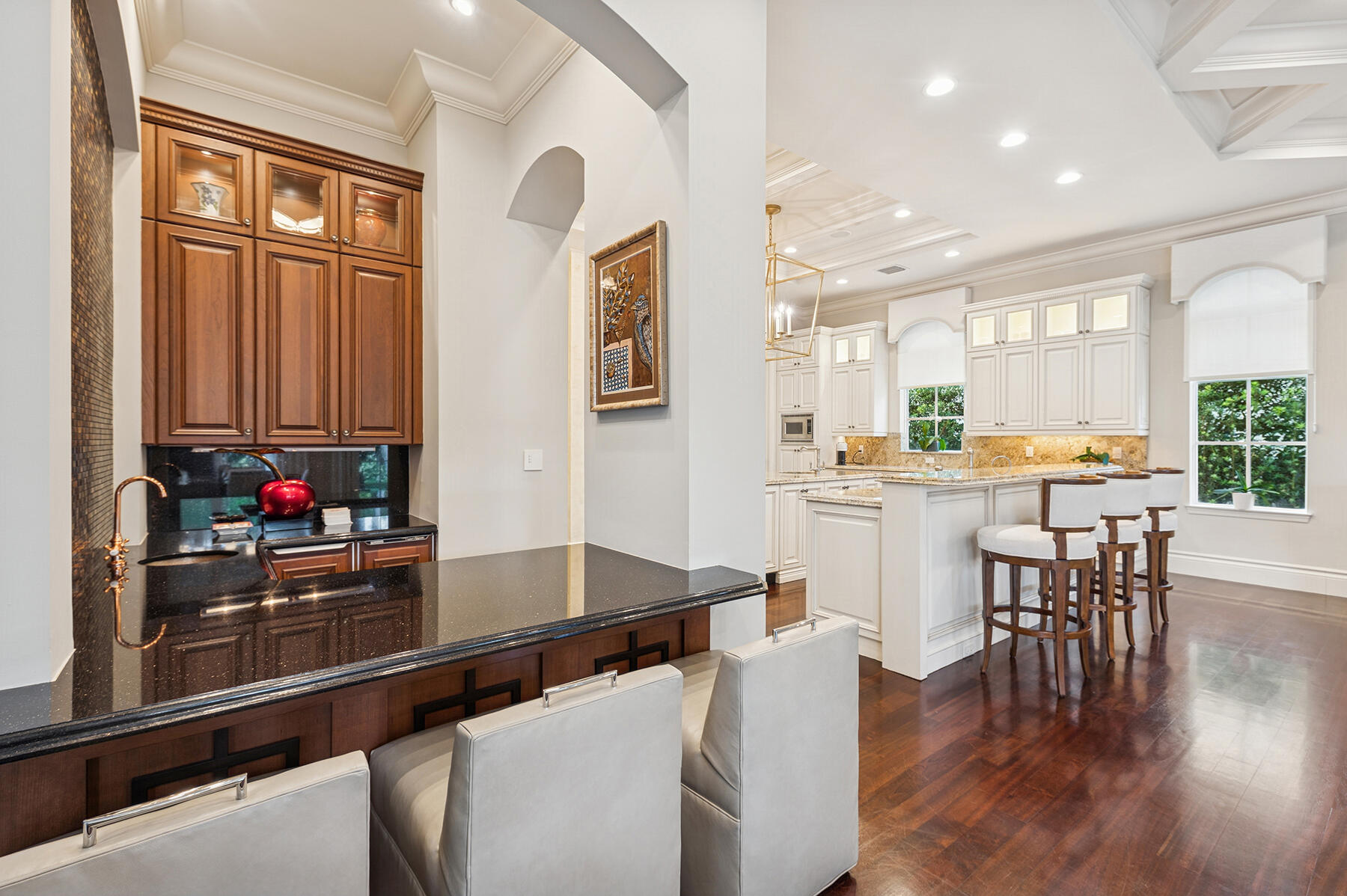 ROYAL PALM YACHT & COUNTRY CLUB - Residential