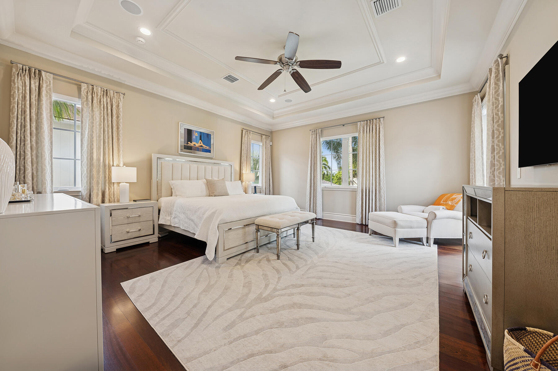 ROYAL PALM YACHT & COUNTRY CLUB - Residential