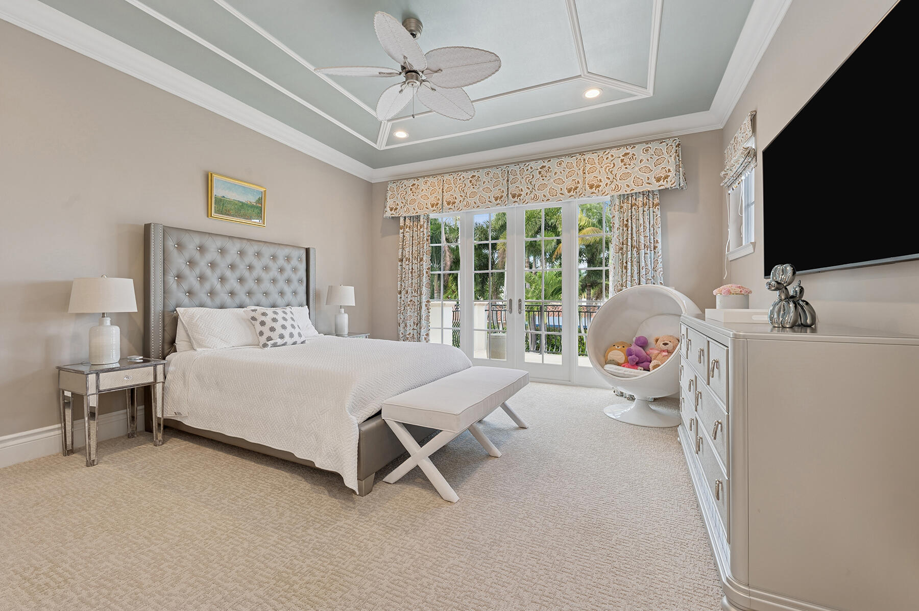 ROYAL PALM YACHT & COUNTRY CLUB - Residential