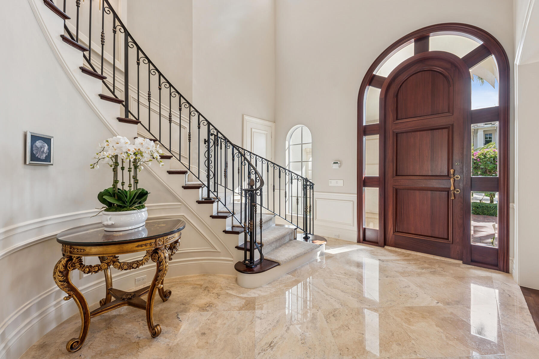 ROYAL PALM YACHT & COUNTRY CLUB - Residential