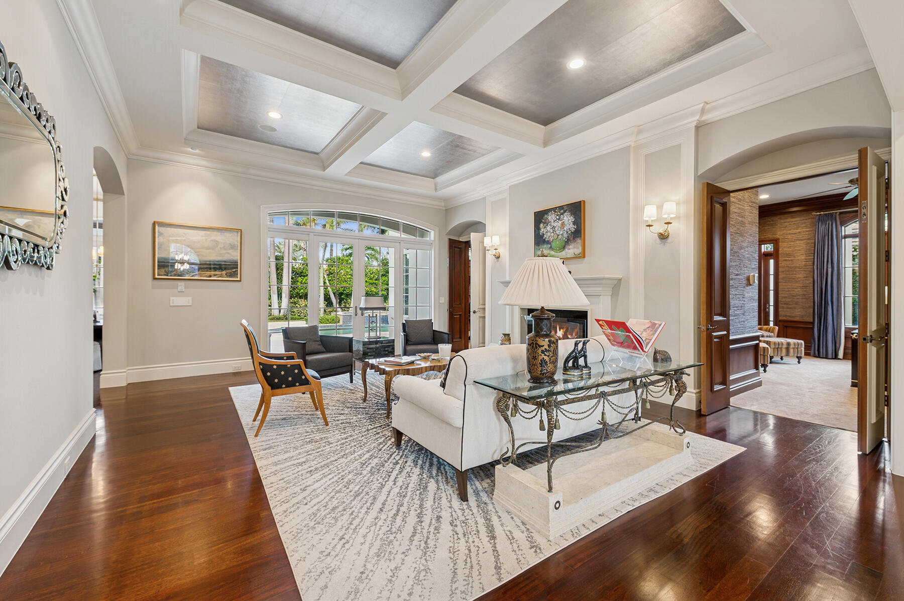 ROYAL PALM YACHT & COUNTRY CLUB - Residential