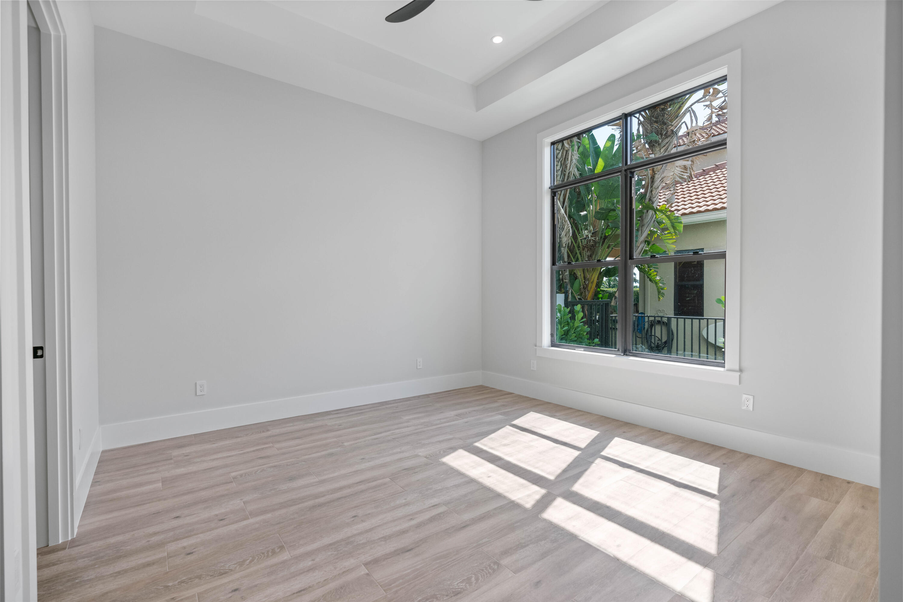 NORTH PALM BEACH VILLAGE OF 6 - Residential