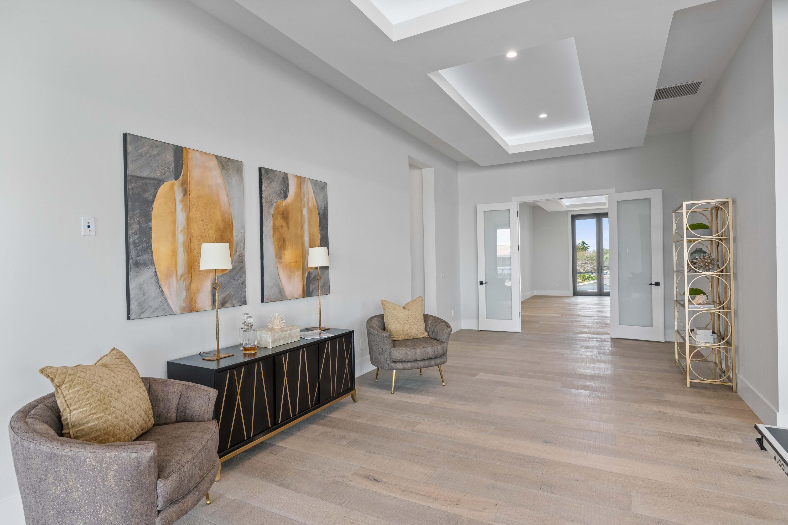 NORTH PALM BEACH VILLAGE OF 6 - Residential