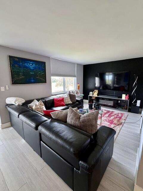 BOCA TEECA CONDO 8 - Residential Lease