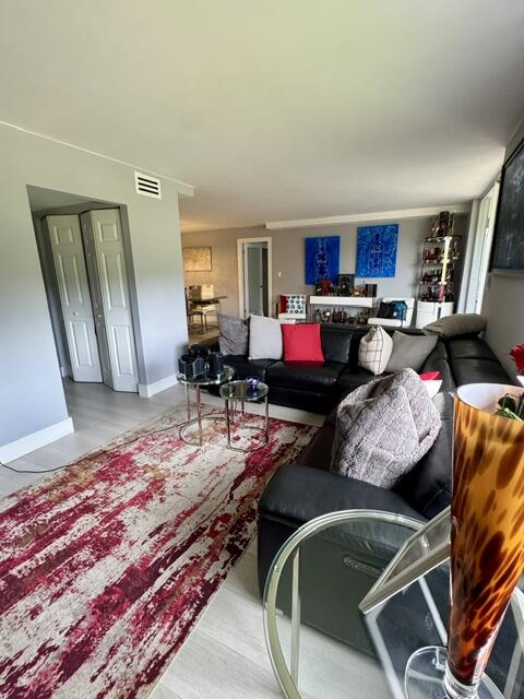 BOCA TEECA CONDO 8 - Residential Lease
