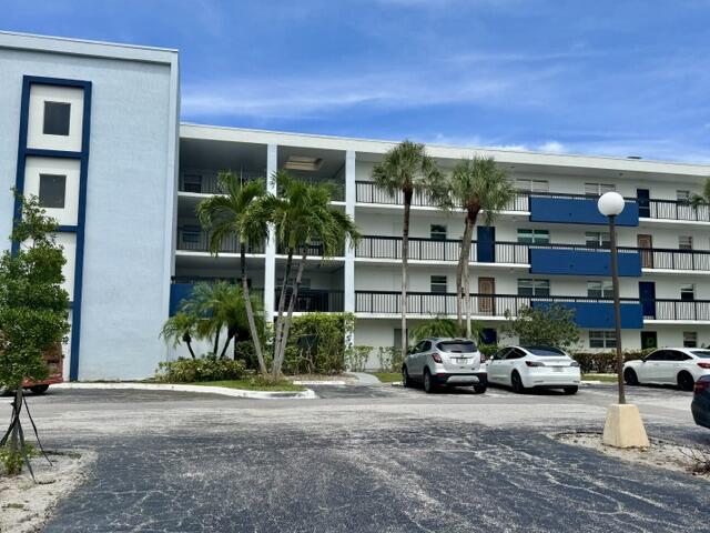 BOCA TEECA CONDO 8 - Residential Lease