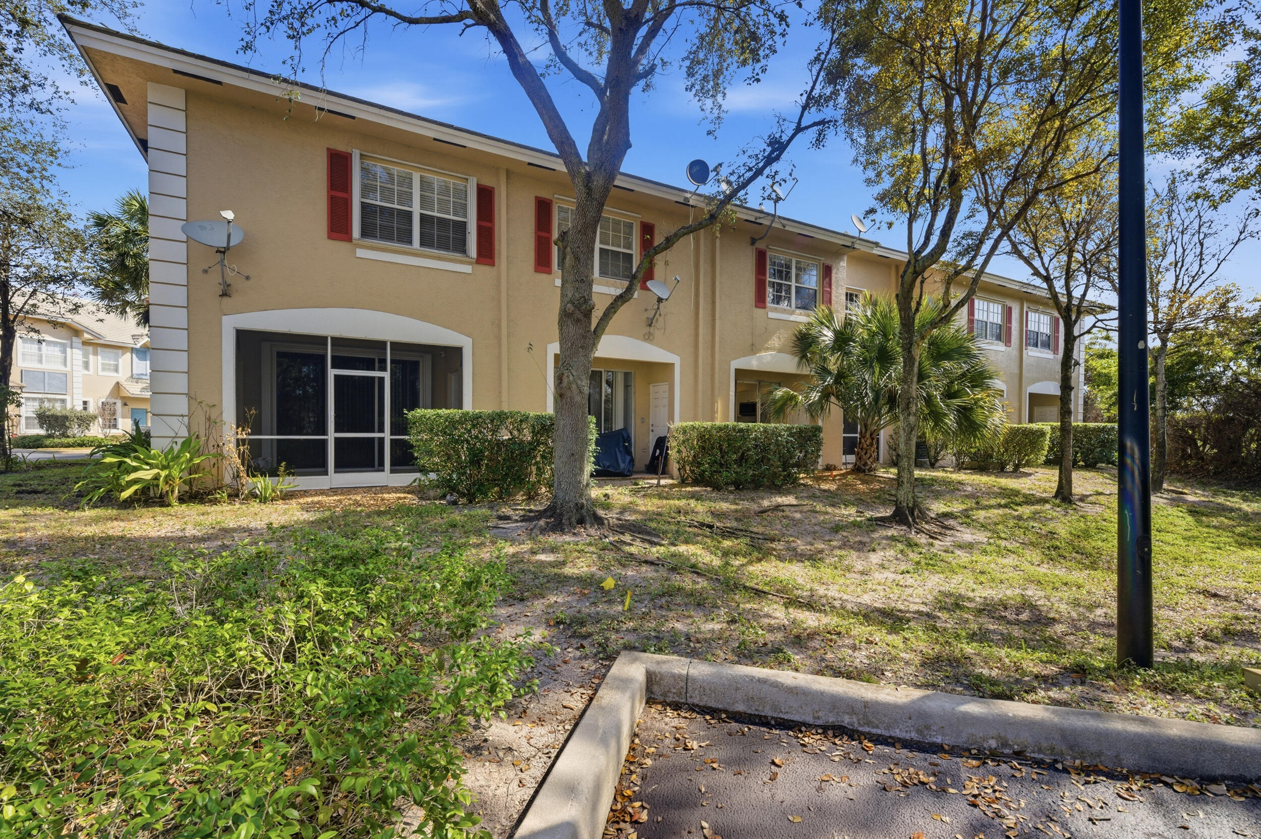 PARK PLACE AT PLANTATION - Residential