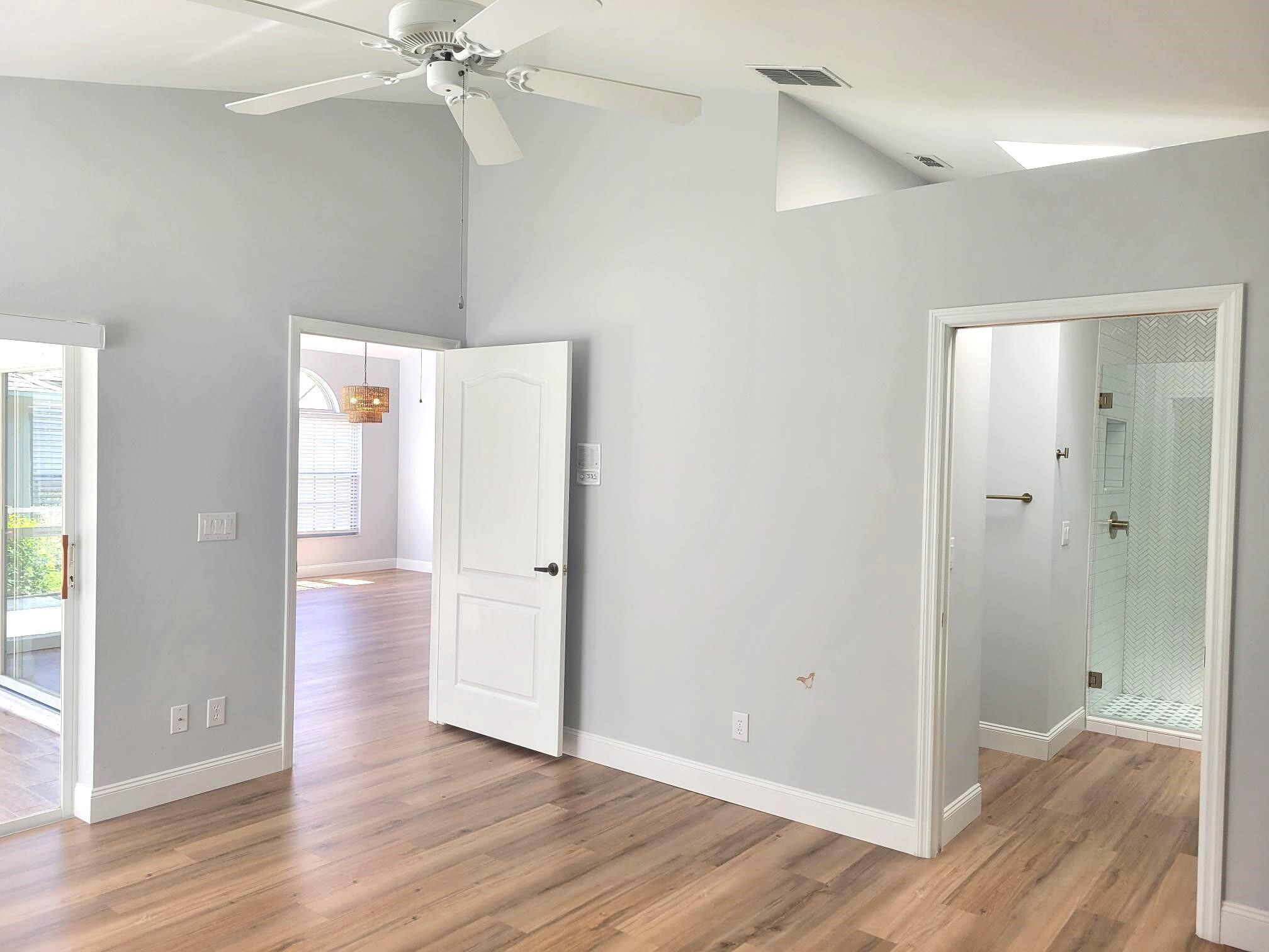 VILLAGES AT COUNTRY CREEK - Residential Lease
