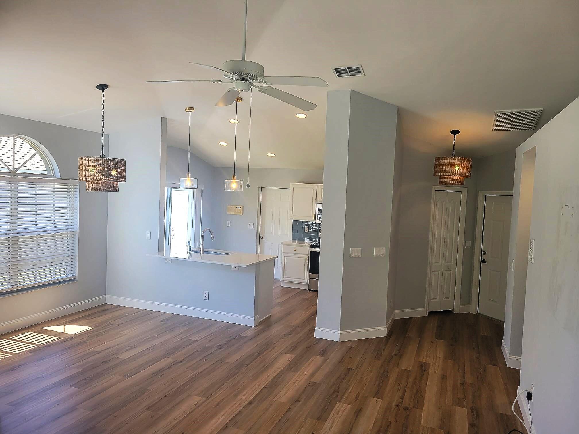VILLAGES AT COUNTRY CREEK - Residential Lease
