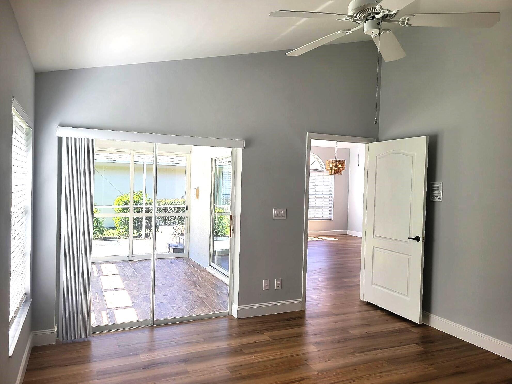 VILLAGES AT COUNTRY CREEK - Residential Lease
