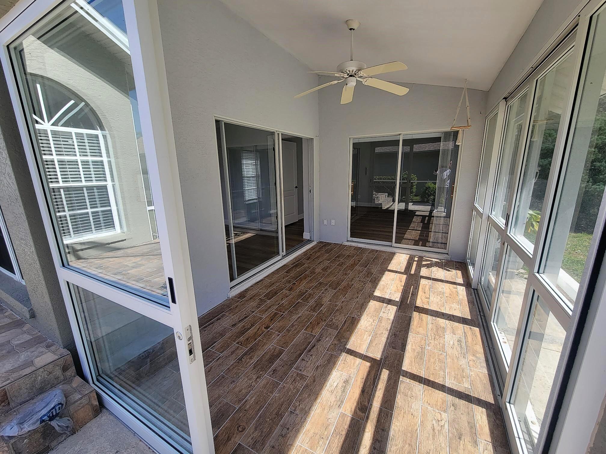 VILLAGES AT COUNTRY CREEK - Residential Lease