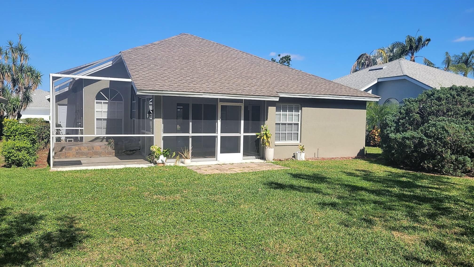VILLAGES AT COUNTRY CREEK - Residential Lease