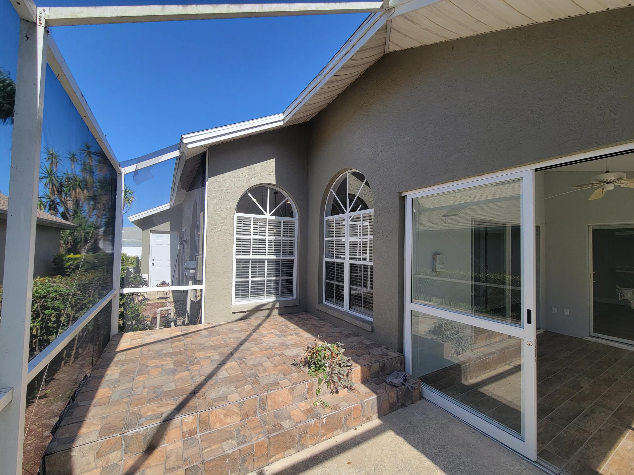 VILLAGES AT COUNTRY CREEK - Residential Lease