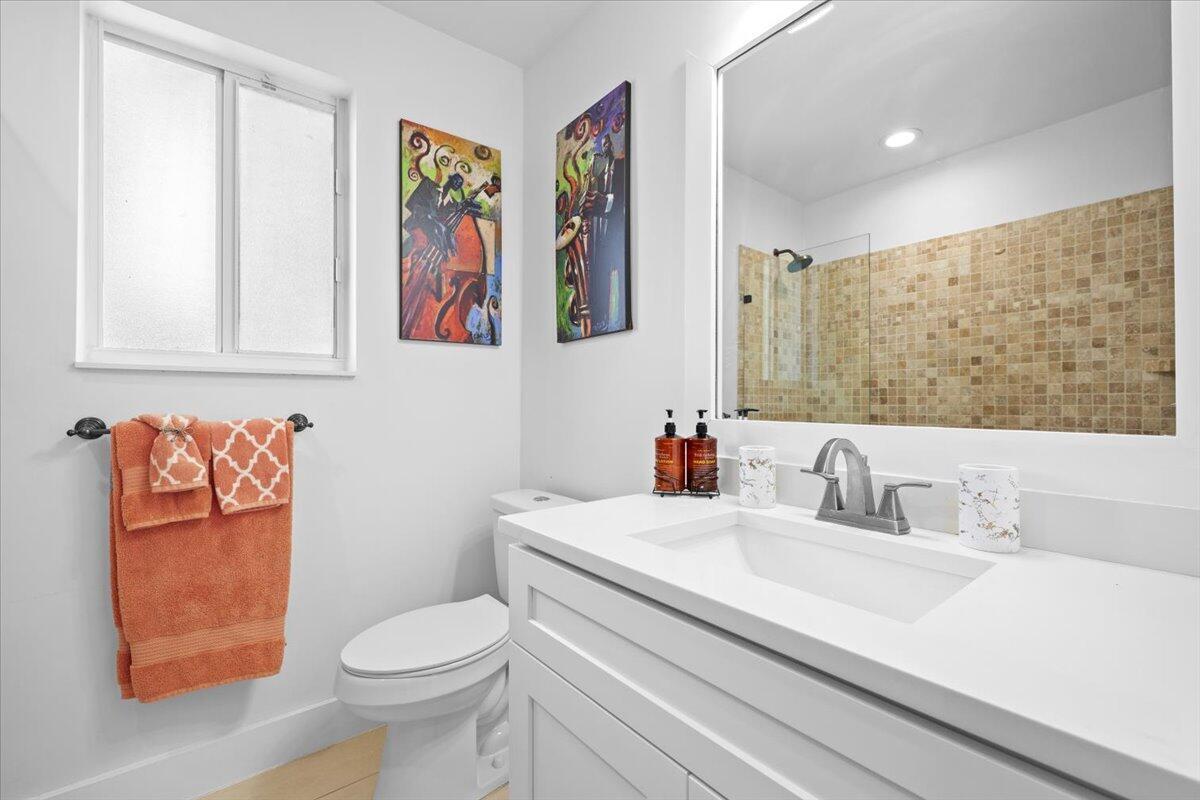 VILLAS OF MONTEREY AT INDIAN SPRING - Residential