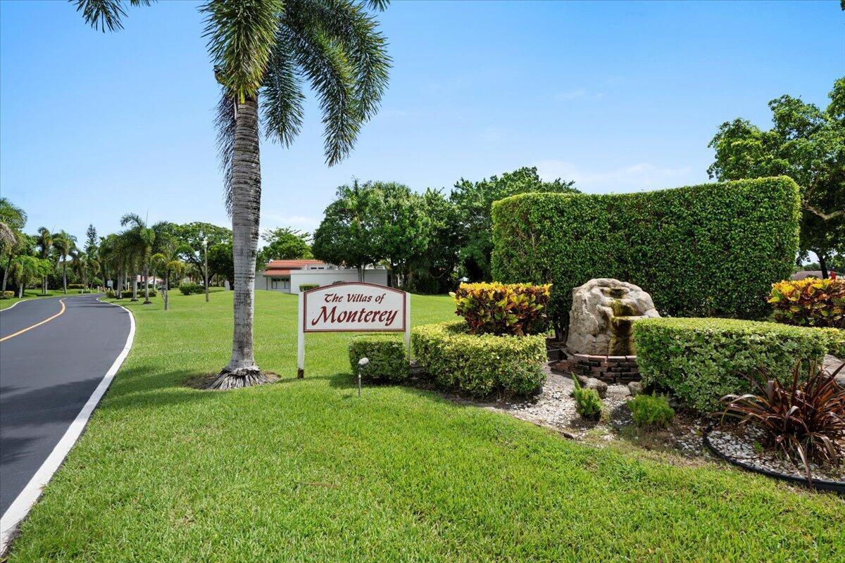 VILLAS OF MONTEREY AT INDIAN SPRING - Residential
