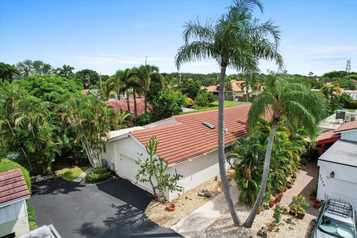 VILLAS OF MONTEREY AT INDIAN SPRING - Residential