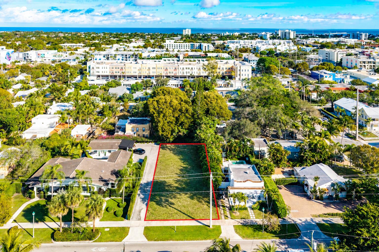 A truly rare opportunity in the heart of Downtown Delray Beach. Situated on a .16-acre lot, just minutes from the beach and steps from the vibrant energy of Atlantic Avenue, this lot offers the perfect blend of lifestyle and investment potential. Enjoy the ease of walkable downtown living paired with strong rental performance in one of South Florida's most sought-after markets, an exceptional chance to own in a location where demand, charm, and long-term value converge.