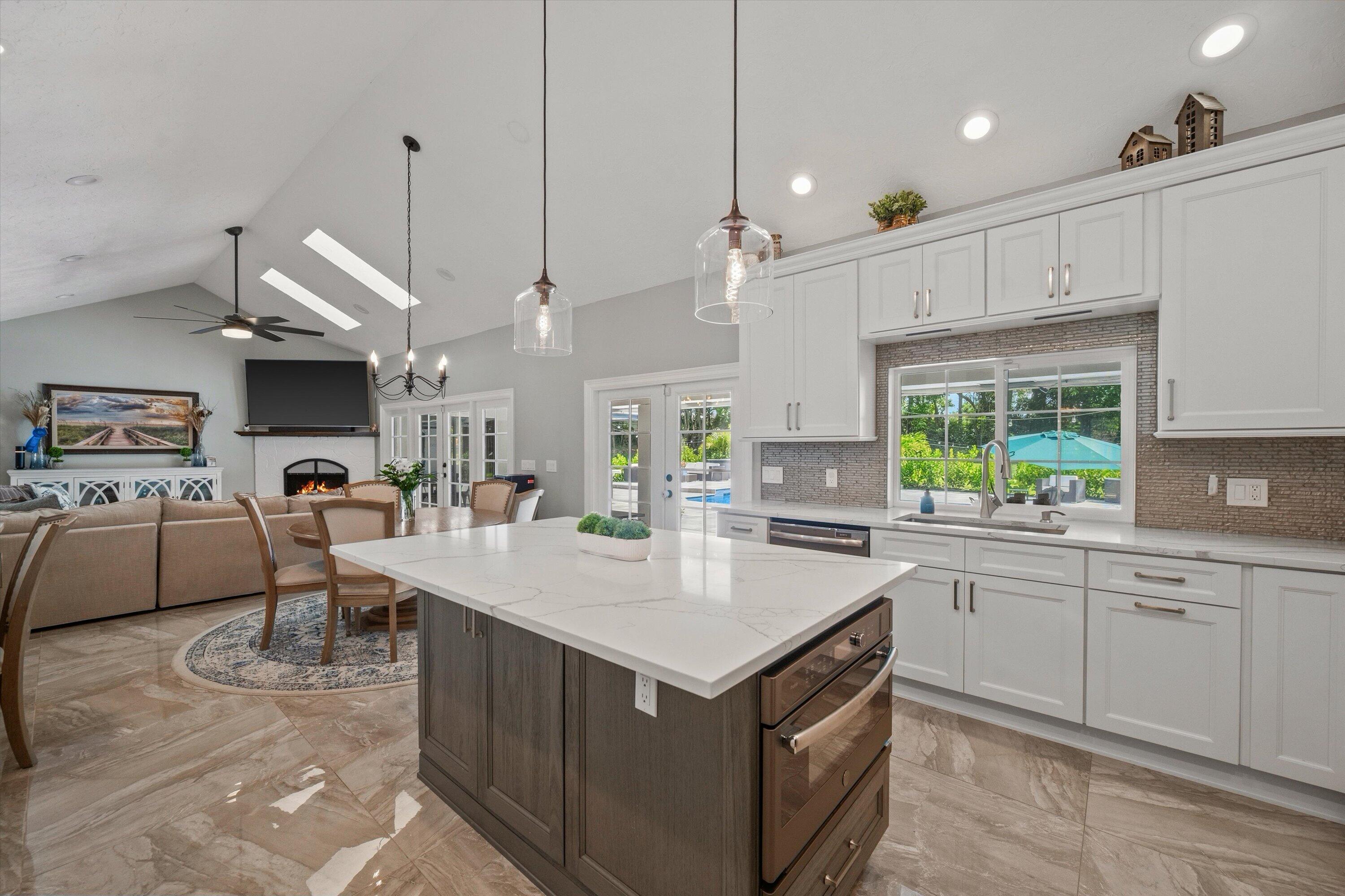 PINEWOOD OF WELLINGTON - Residential