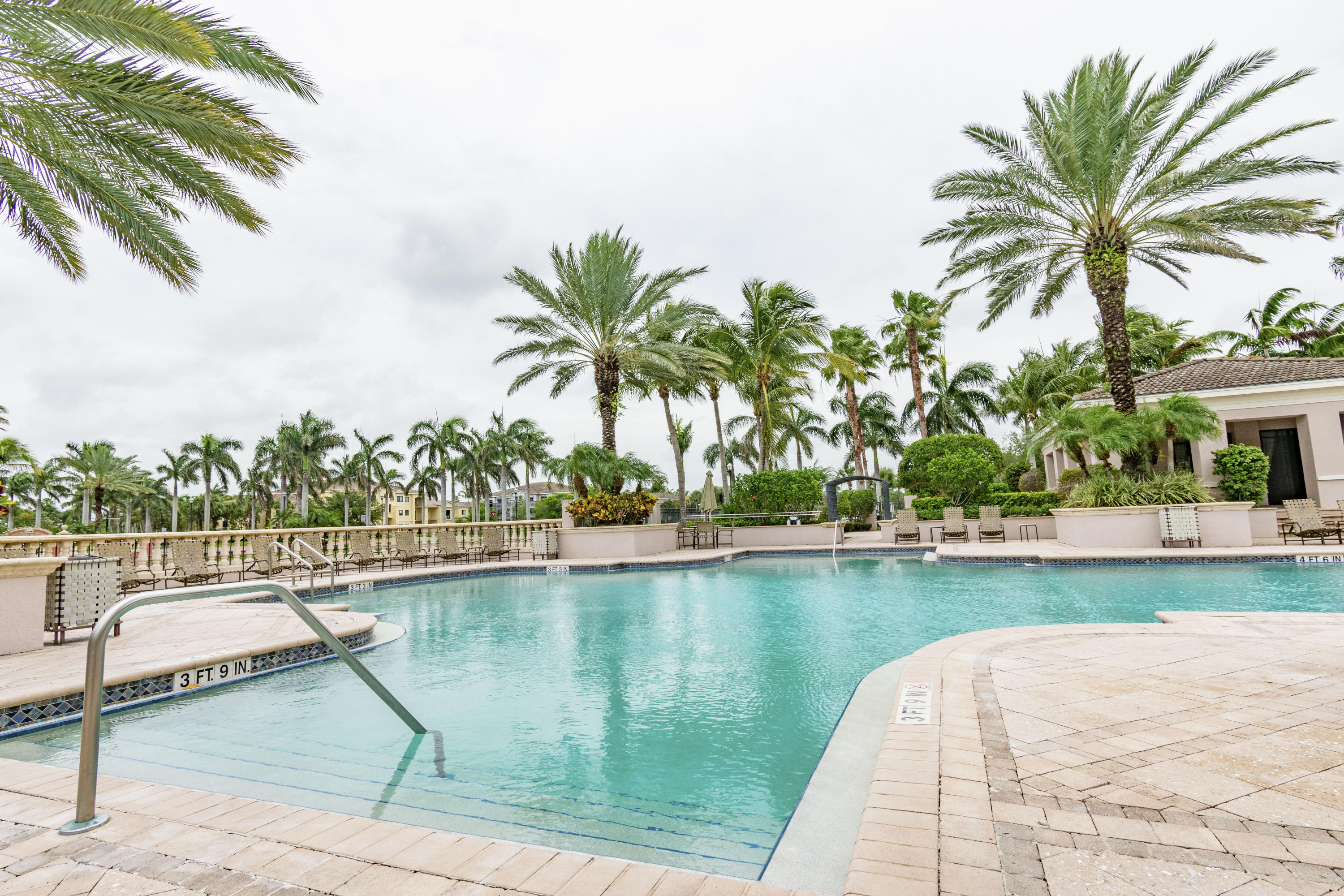 SAN MATERA THE GARDENS CONDO - Residential Lease