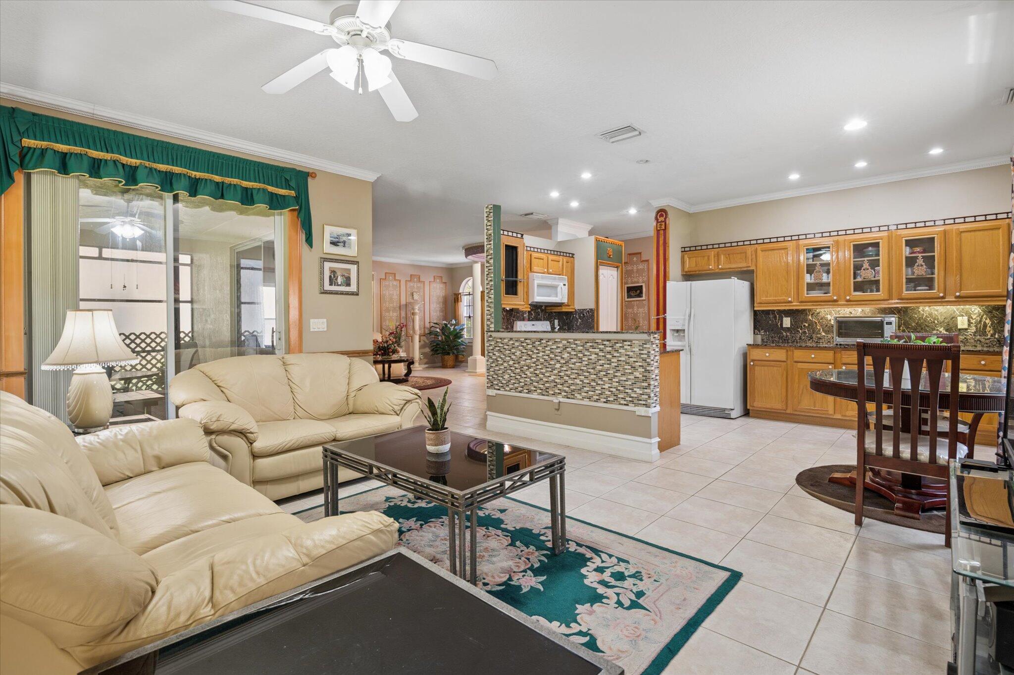SAWGRASS EXCHANGE PLAT - Residential