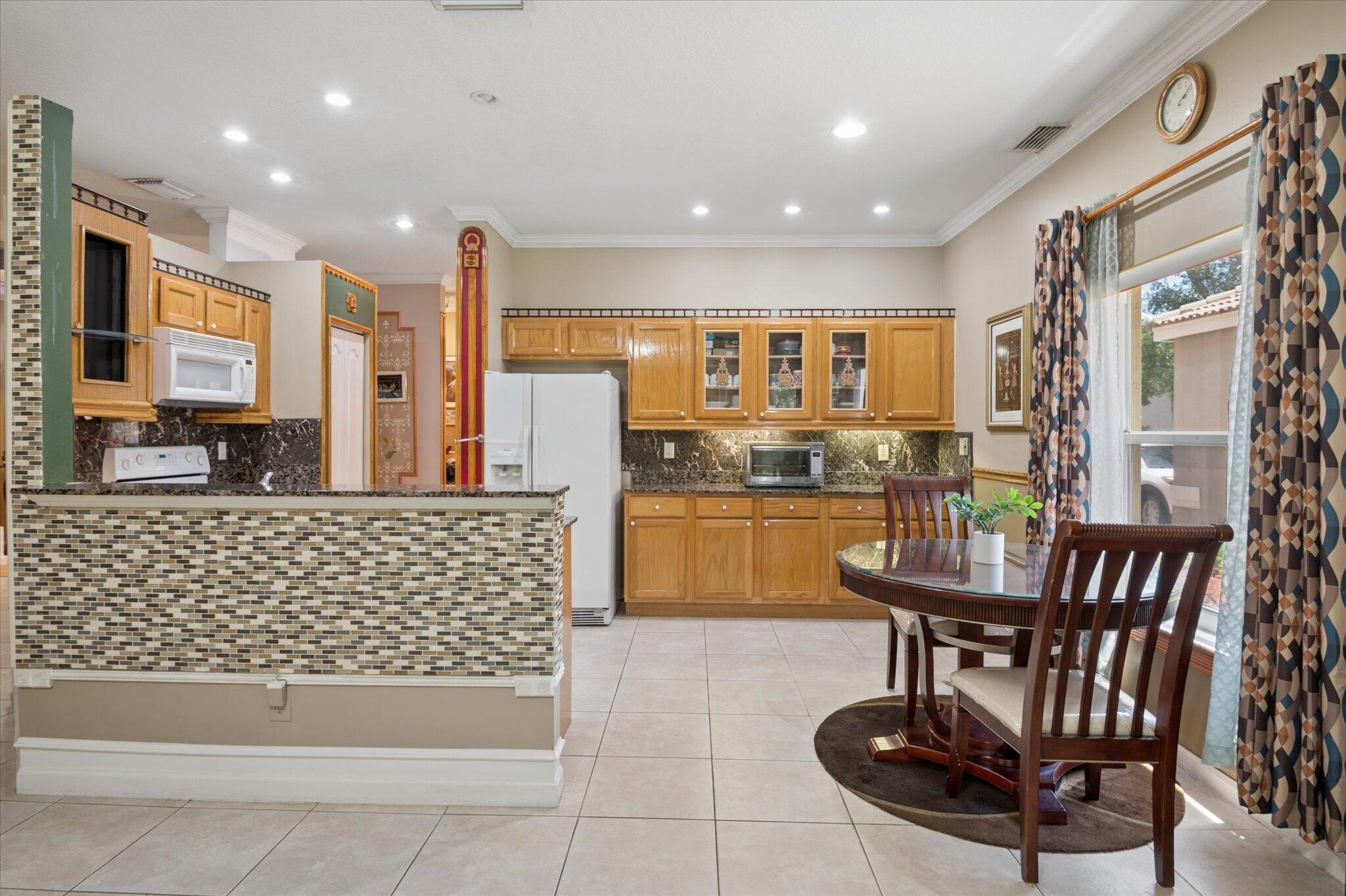 SAWGRASS EXCHANGE PLAT - Residential