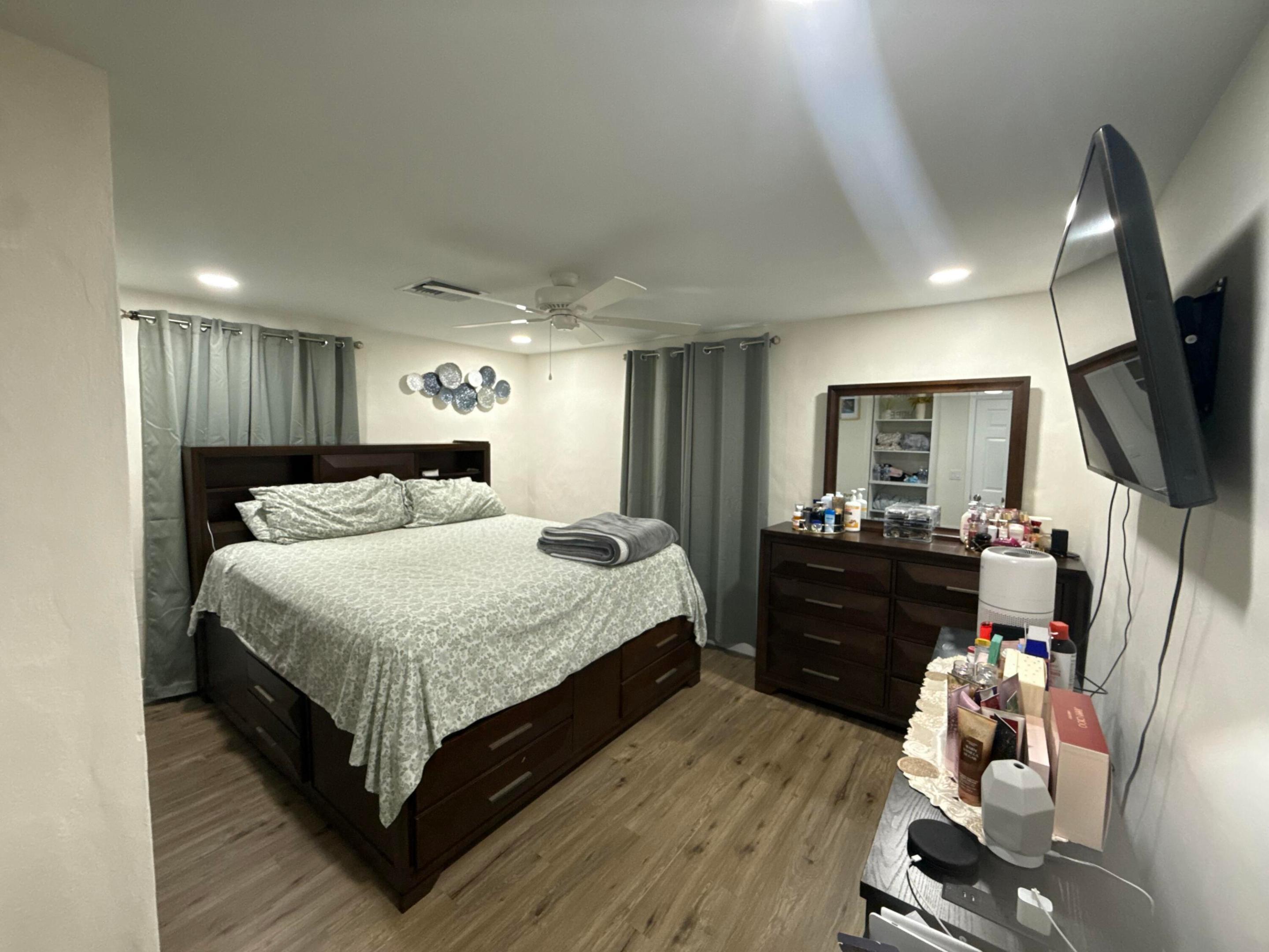 MILITARY PARK DIEKHANS ADD - Residential