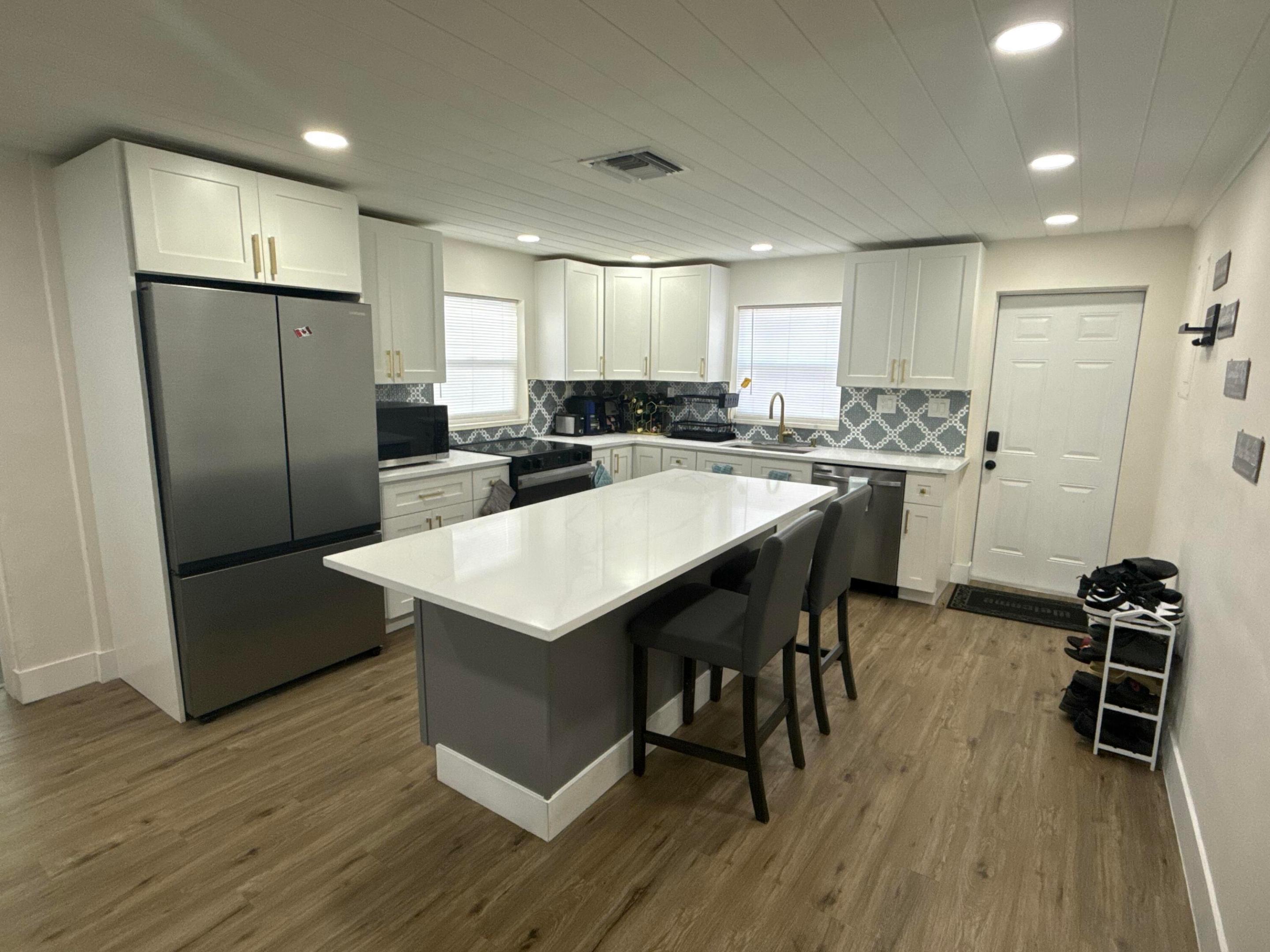 MILITARY PARK DIEKHANS ADD - Residential