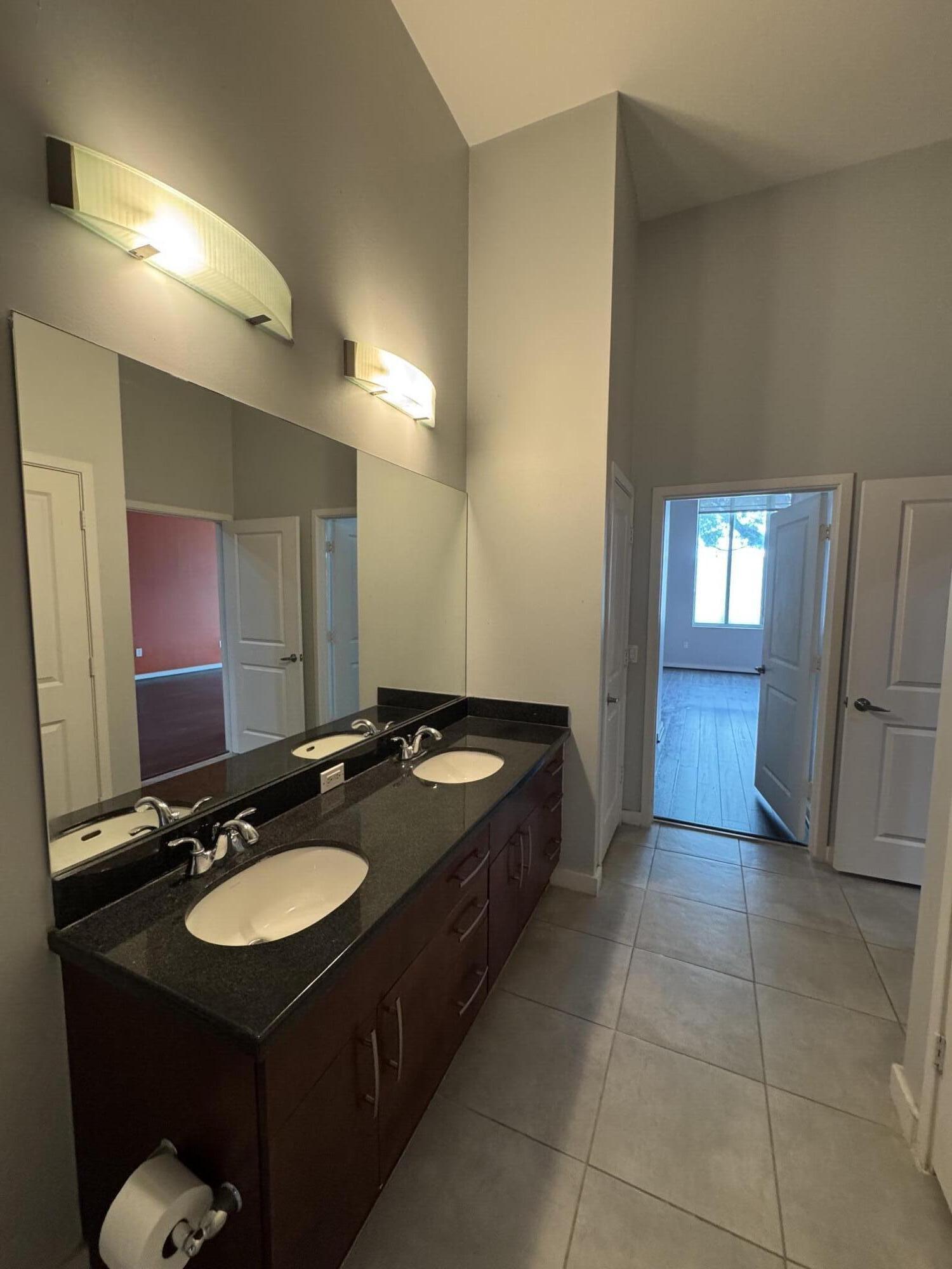 EDGE CONDO - Residential Lease