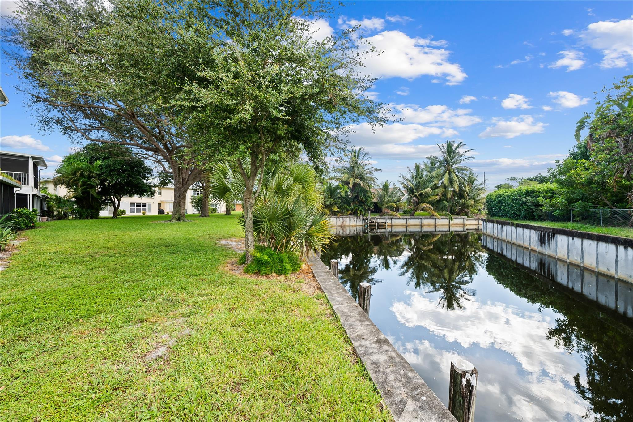 PINES OF DELRAY NORTH CONDO - Residential