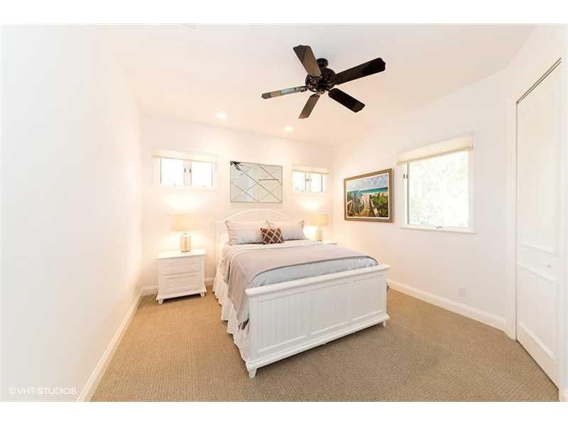 LAS OLAS ISLES - Residential