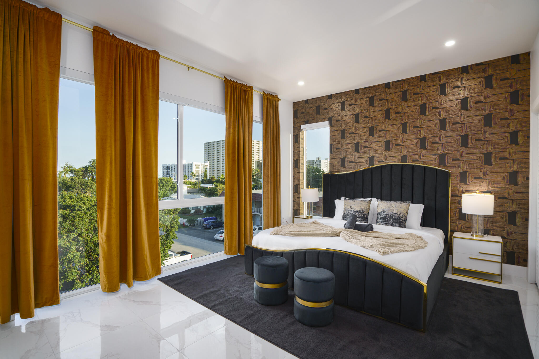 POMPANO BY THE SEA - Residential Lease