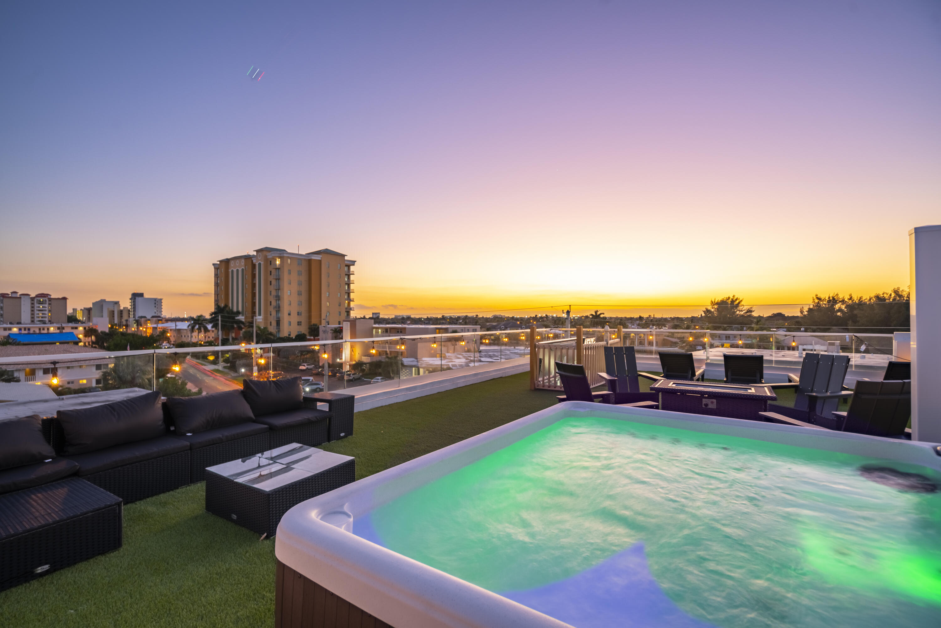 POMPANO BY THE SEA - Residential Lease