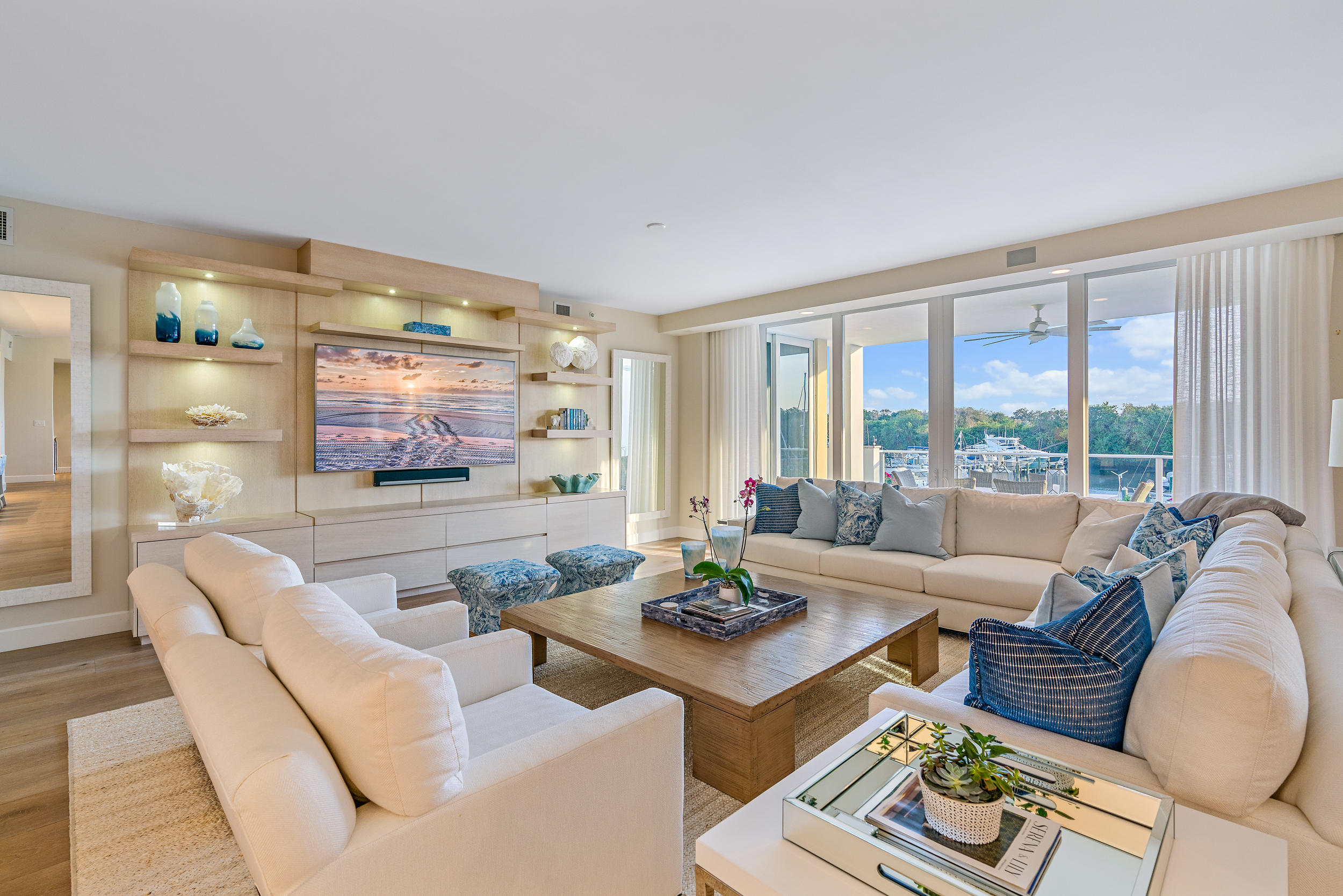 AZURE CONDO - Residential