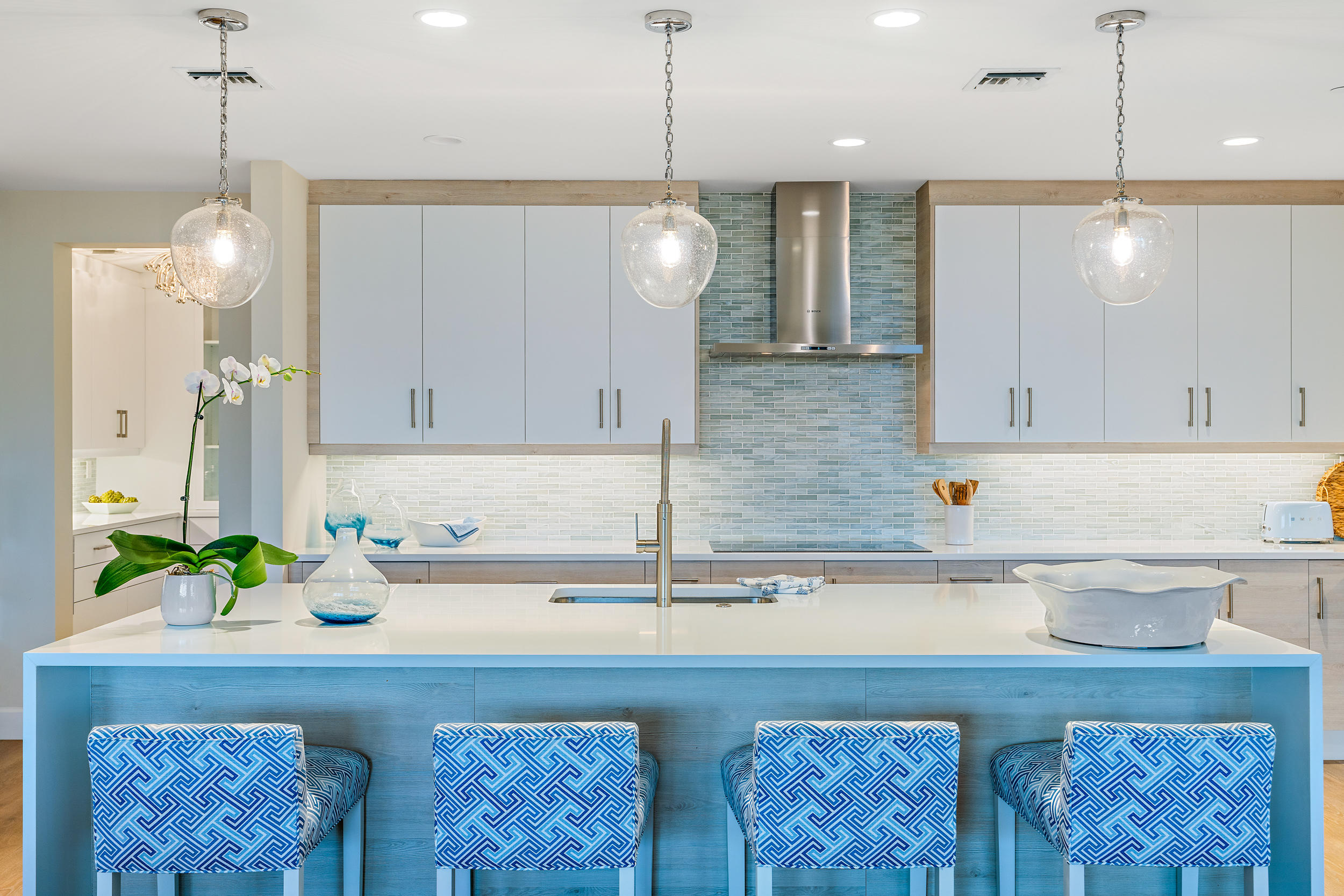 AZURE CONDO - Residential