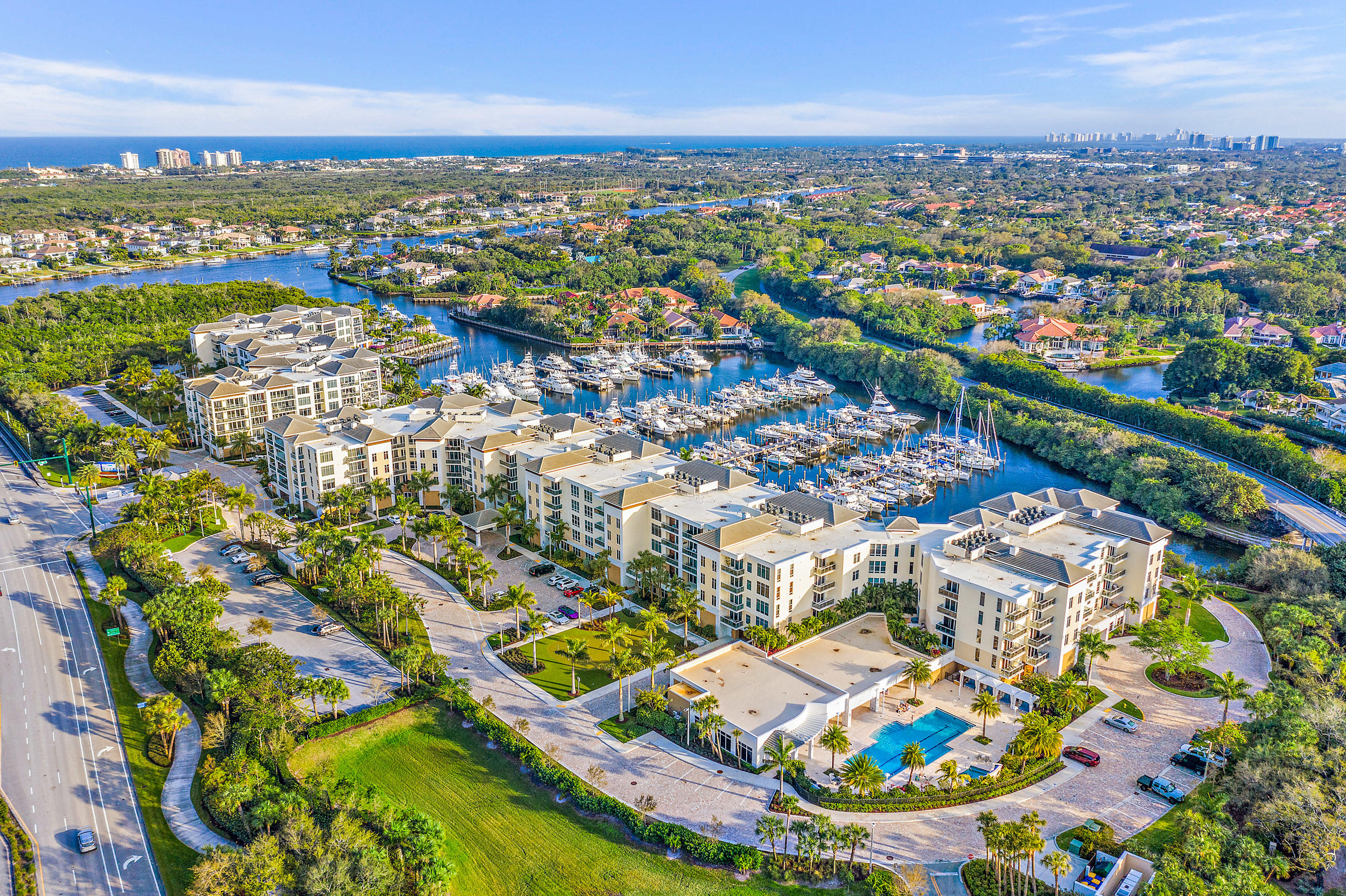 AZURE CONDO - Residential