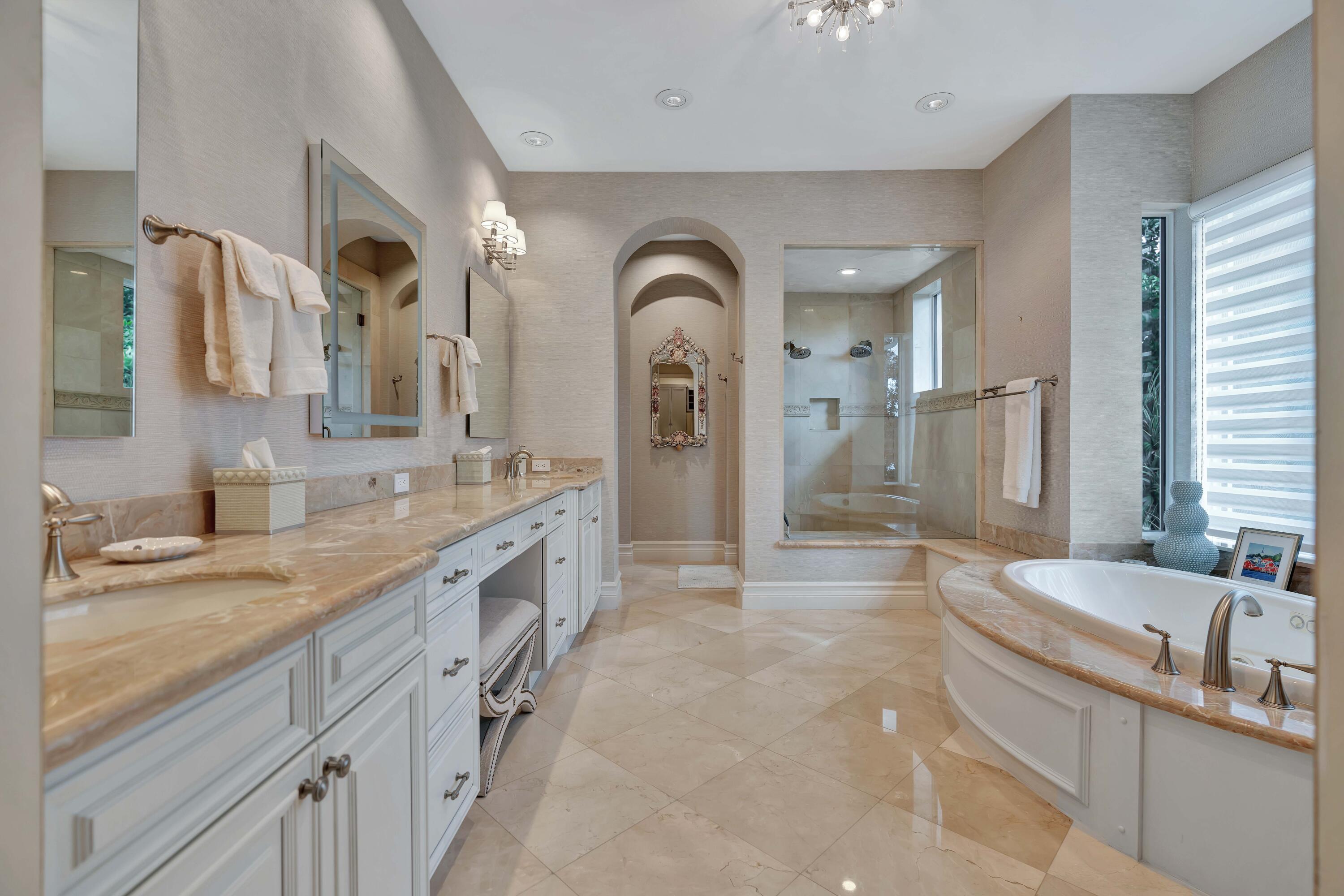 OLD PALM 2 - Residential
