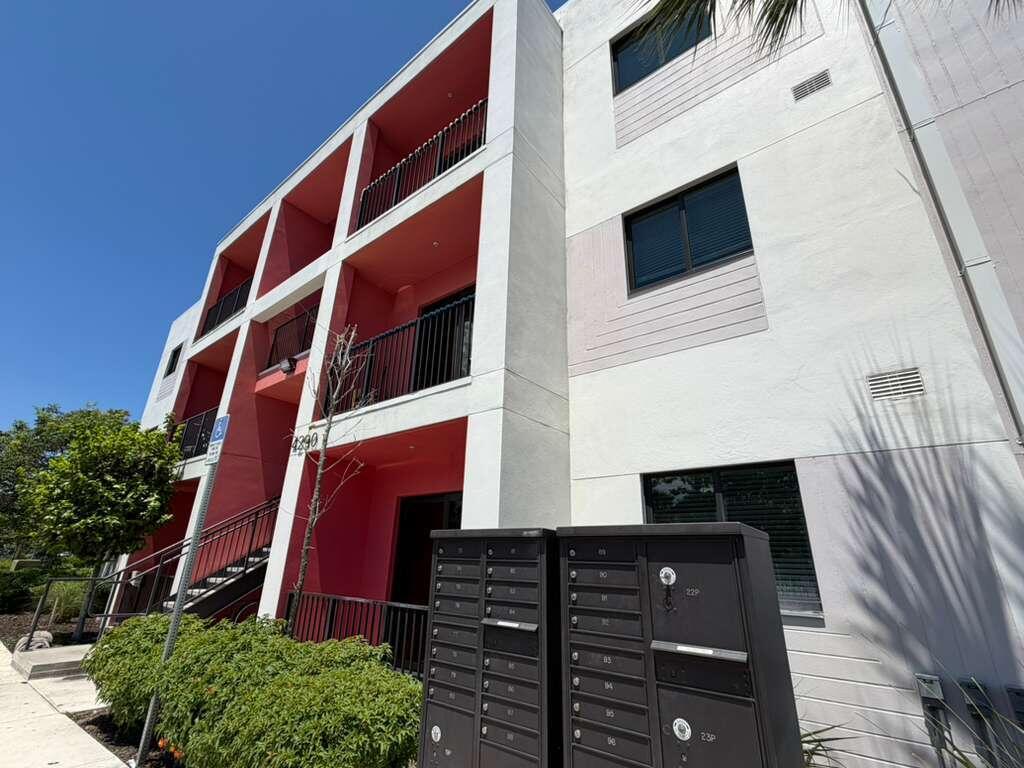 Lakewood Villas - Residential Lease