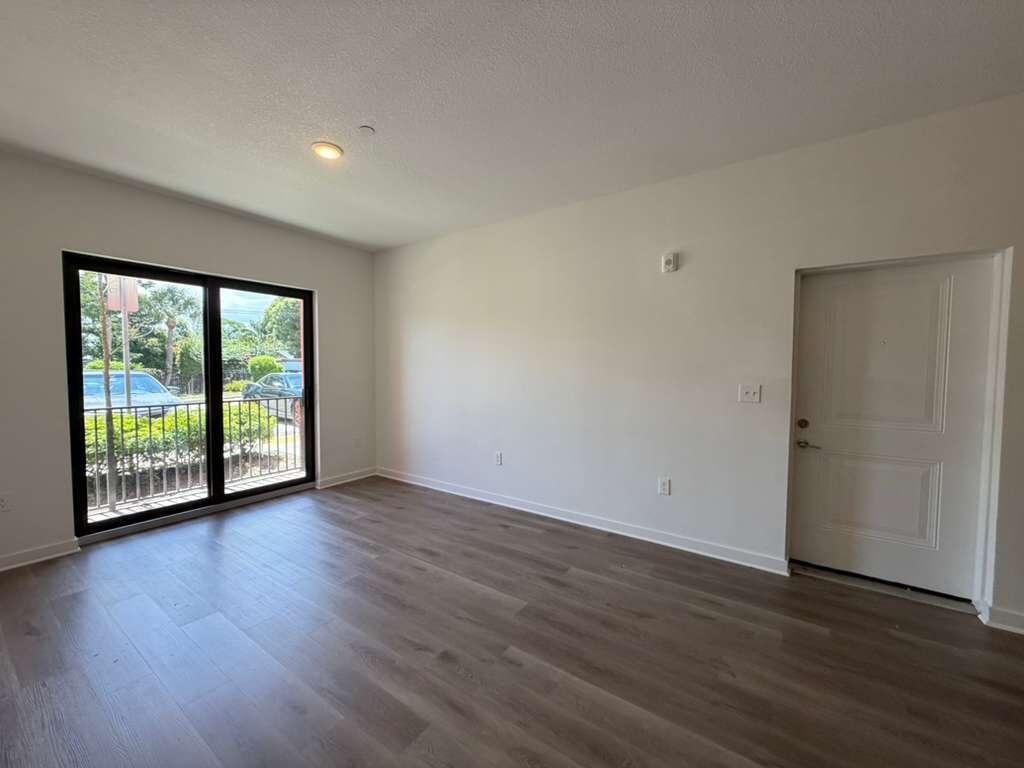 Lakewood Villas - Residential Lease