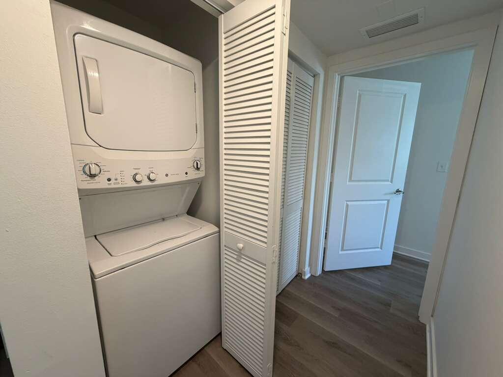 Lakewood Villas - Residential Lease