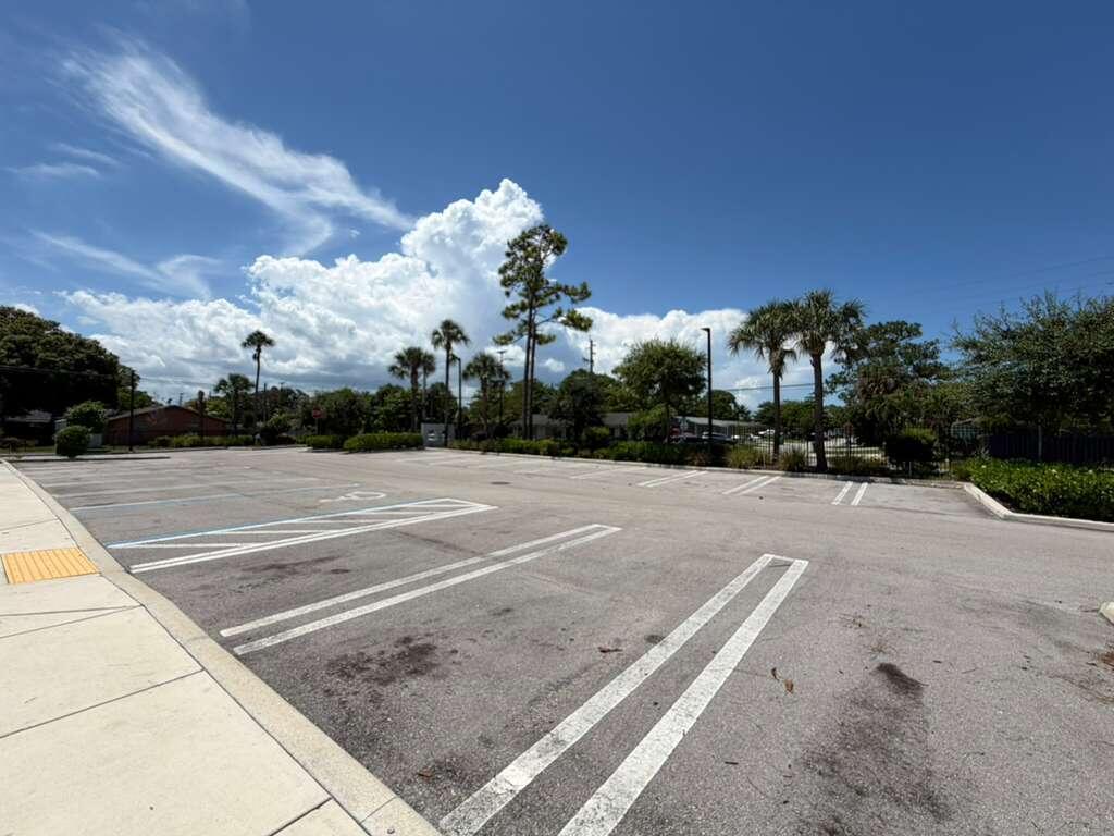 Lakewood Villas - Residential Lease