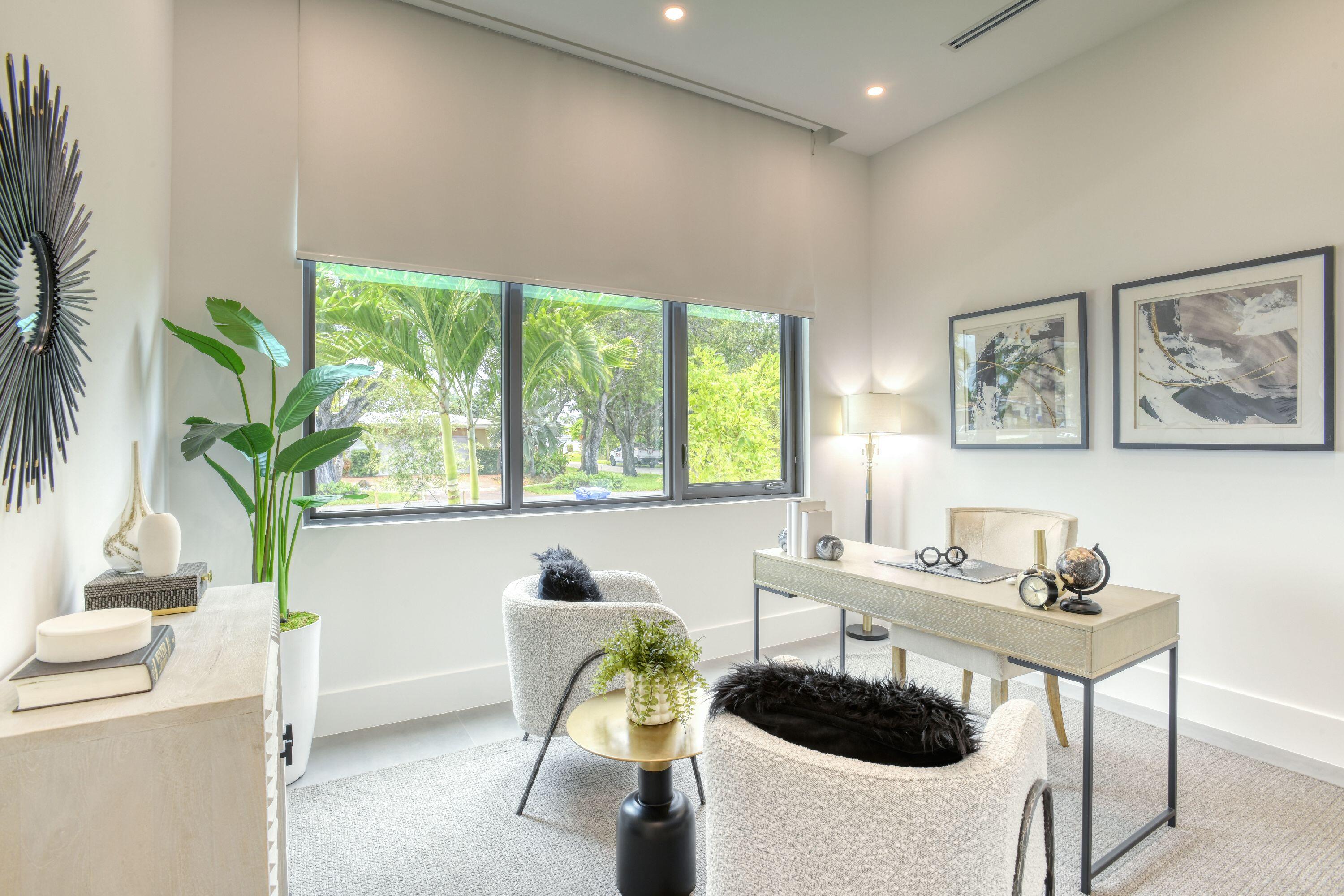 IMPERIAL POINT 1 SEC - Residential