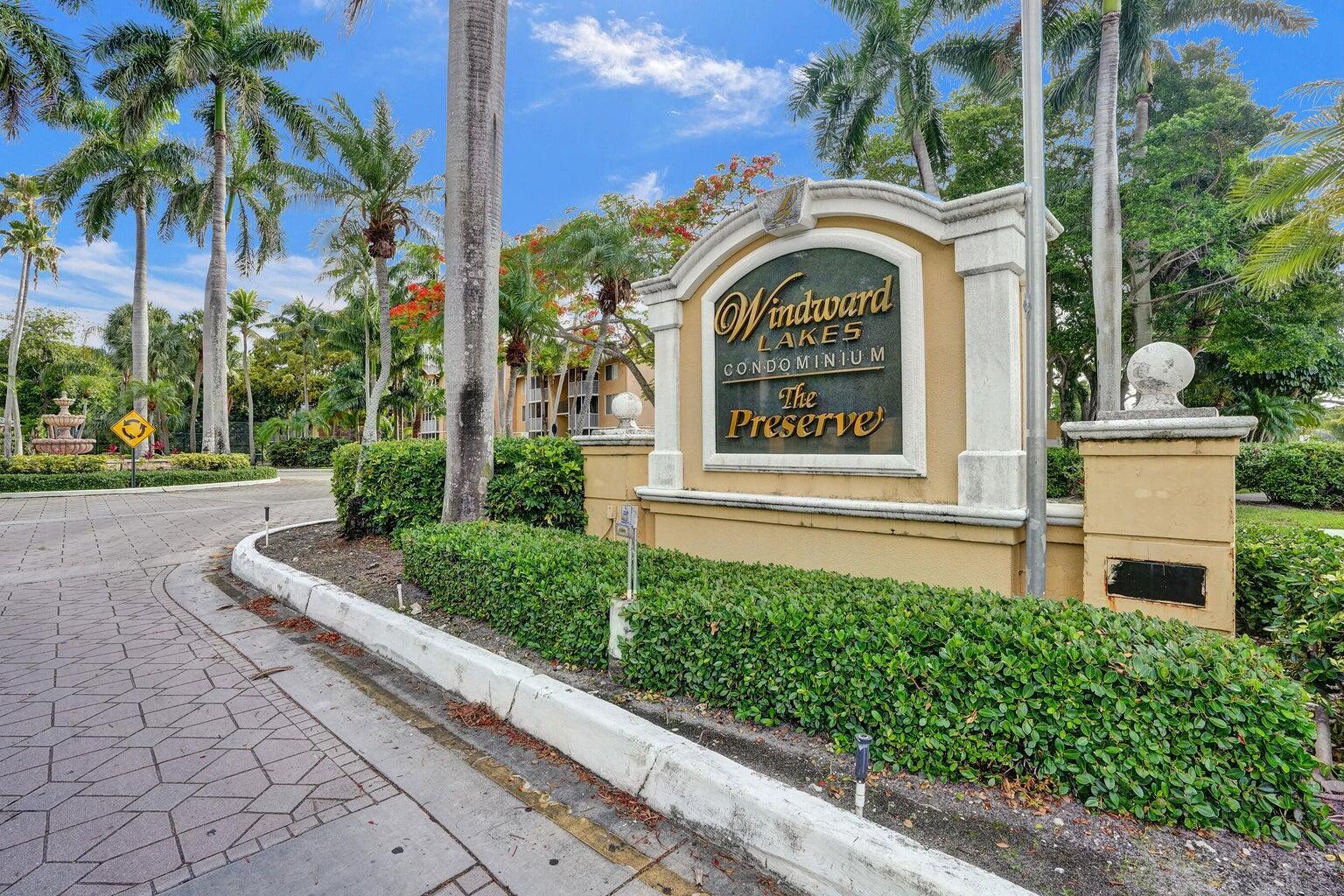 WINDWARD LAKES CONDO - Residential